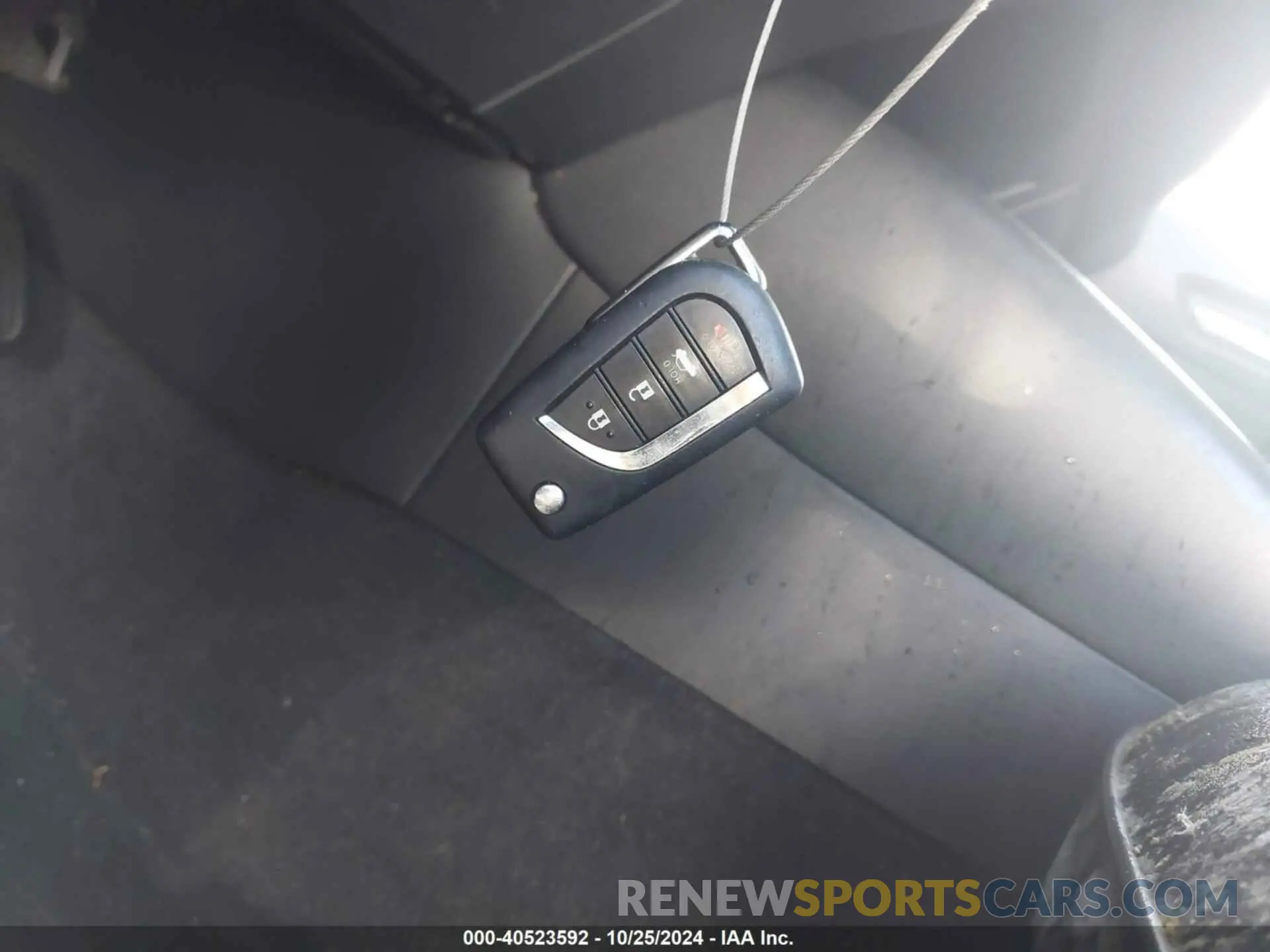 11 fotografías del automóvil dañado JTDEPRAE6LJ100215 TOYOTA COROLLA 2020