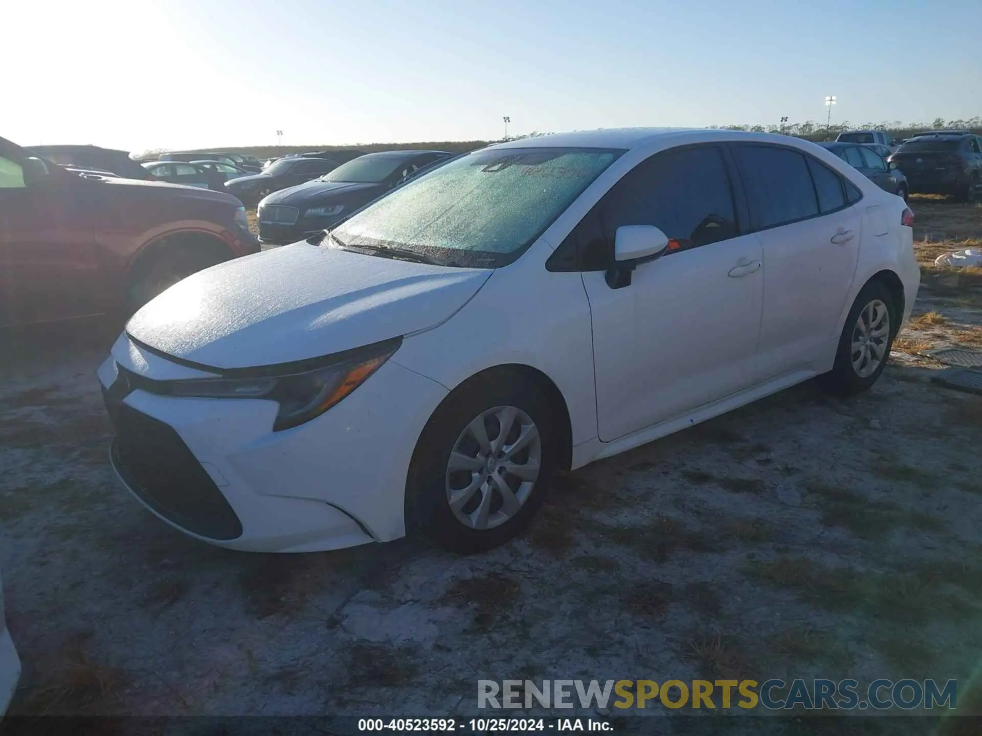 2 fotografías del automóvil dañado JTDEPRAE6LJ100215 TOYOTA COROLLA 2020