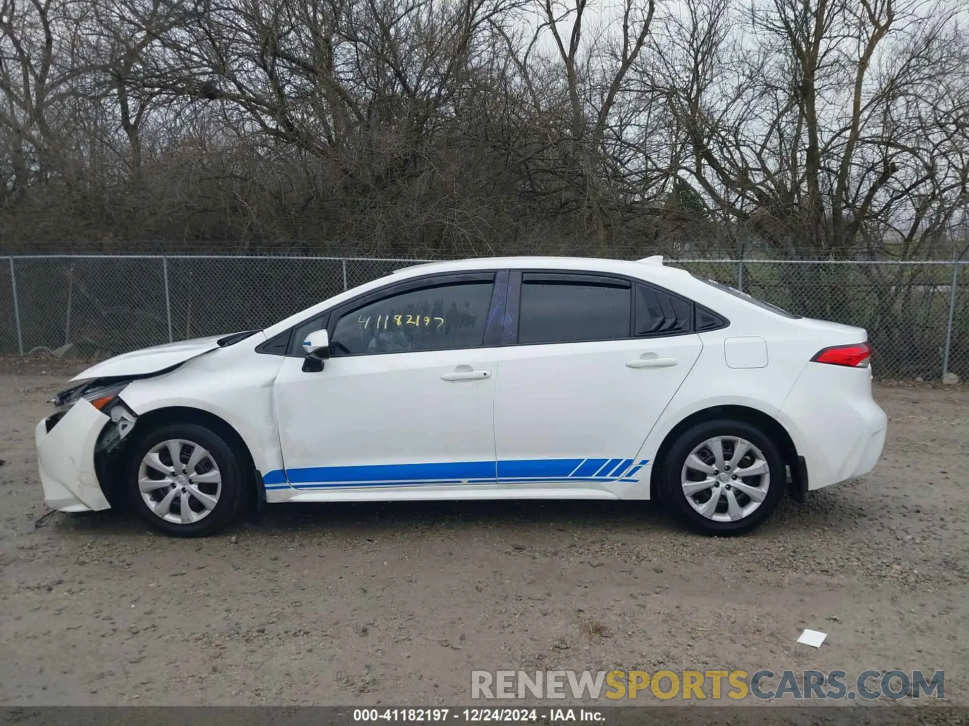 15 fotografías del automóvil dañado JTDEPRAE6LJ104104 TOYOTA COROLLA 2020