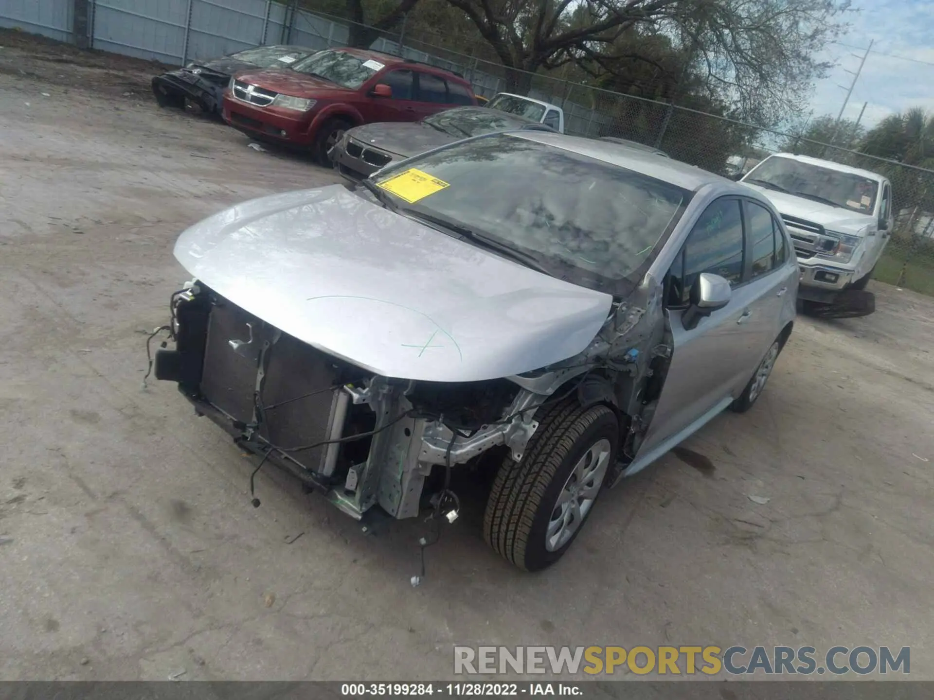 2 fotografías del automóvil dañado JTDEPRAE6LJ113028 TOYOTA COROLLA 2020