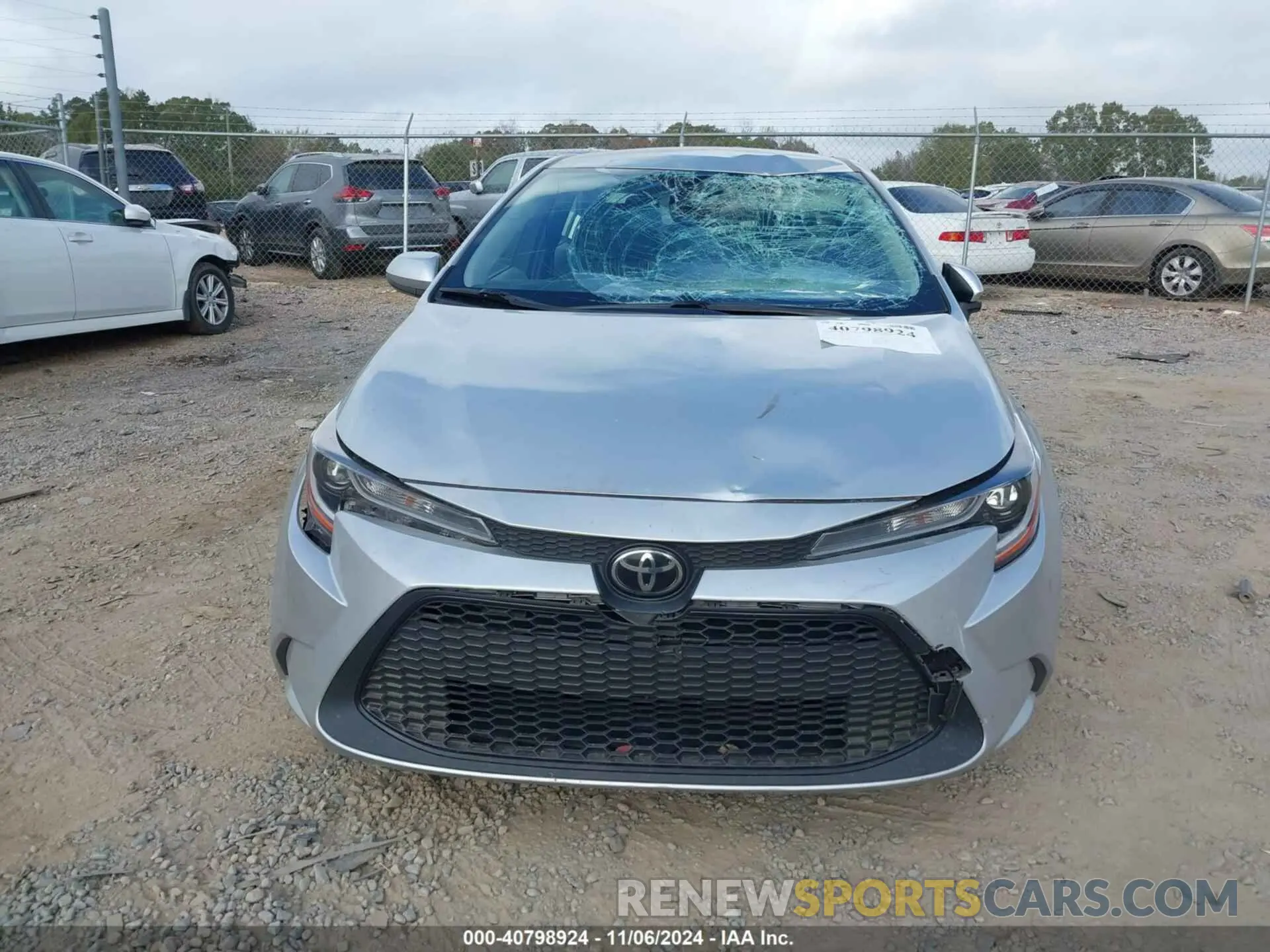 12 fotografías del automóvil dañado JTDEPRAE7LJ010538 TOYOTA COROLLA 2020