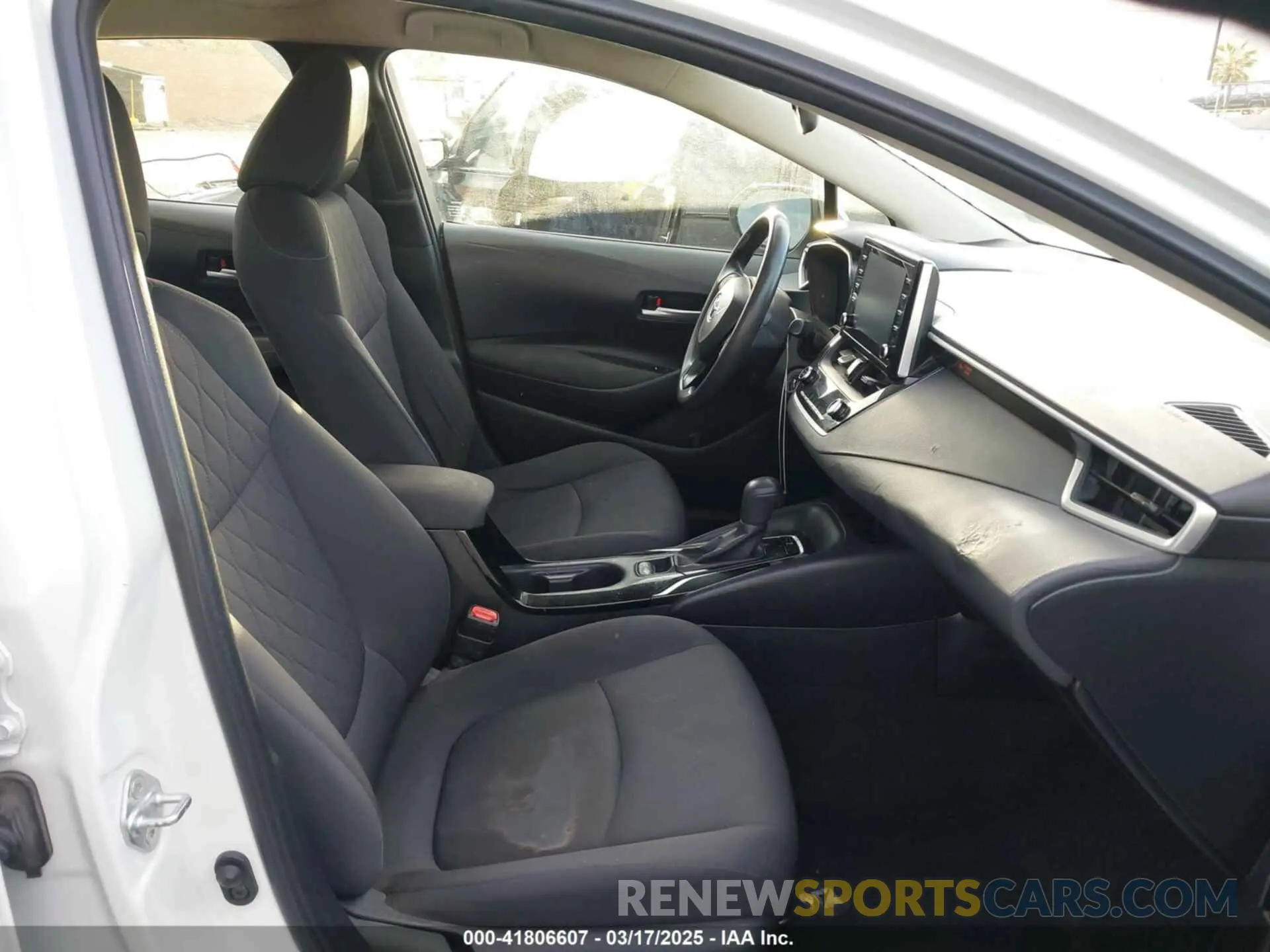 5 fotografías del automóvil dañado JTDEPRAE7LJ032961 TOYOTA COROLLA 2020