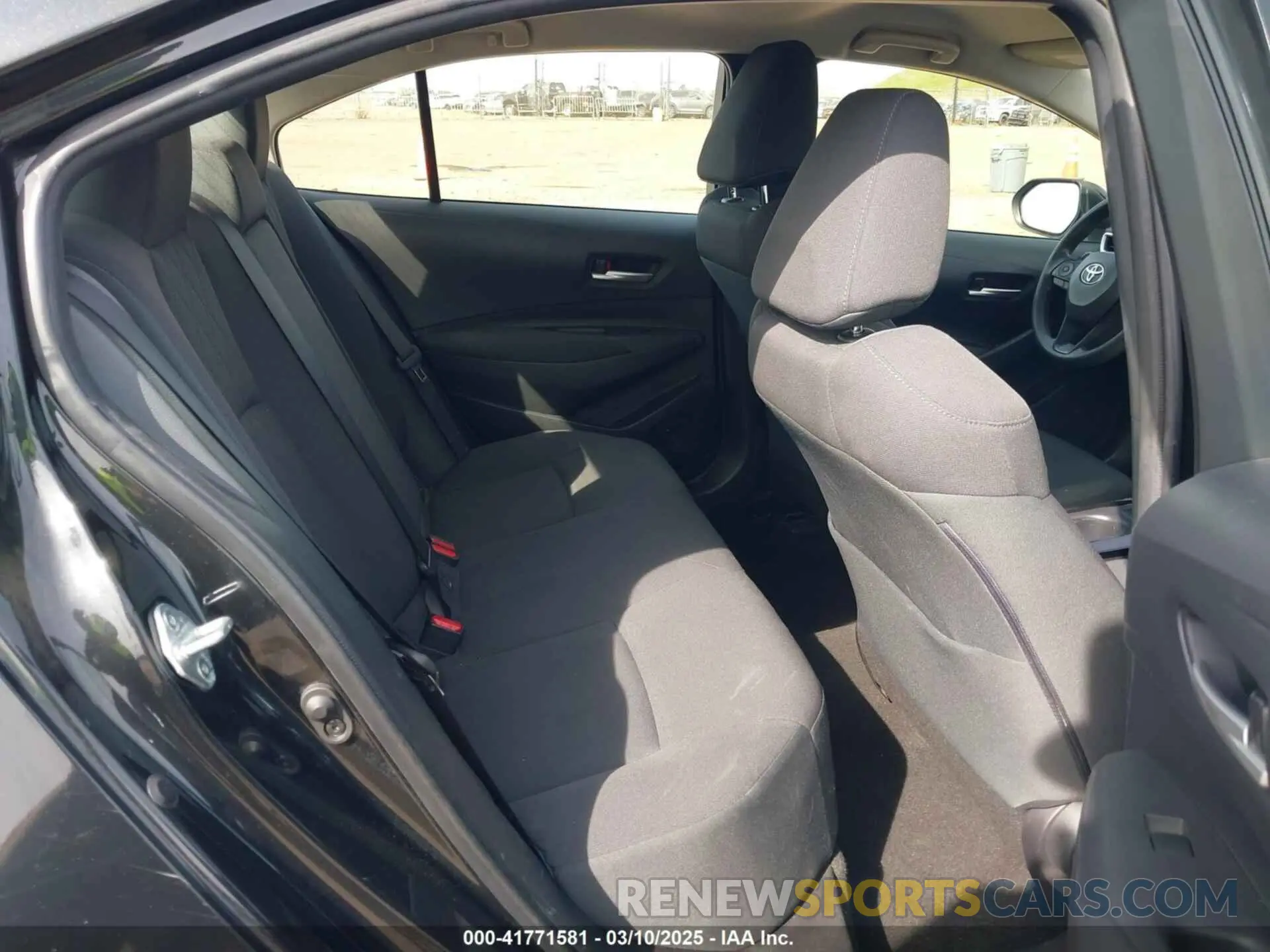 8 fotografías del automóvil dañado JTDEPRAE7LJ042552 TOYOTA COROLLA 2020