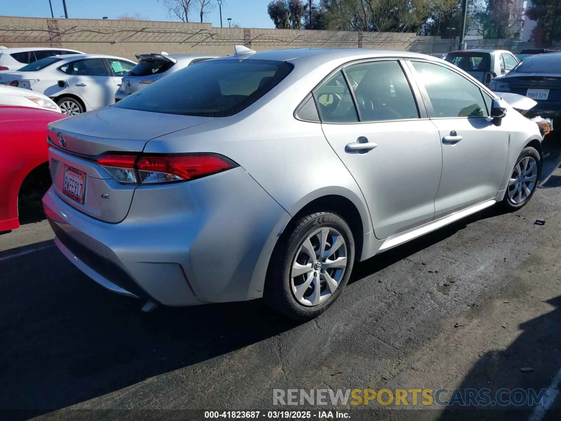 4 fotografías del automóvil dañado JTDEPRAE7LJ042812 TOYOTA COROLLA 2020