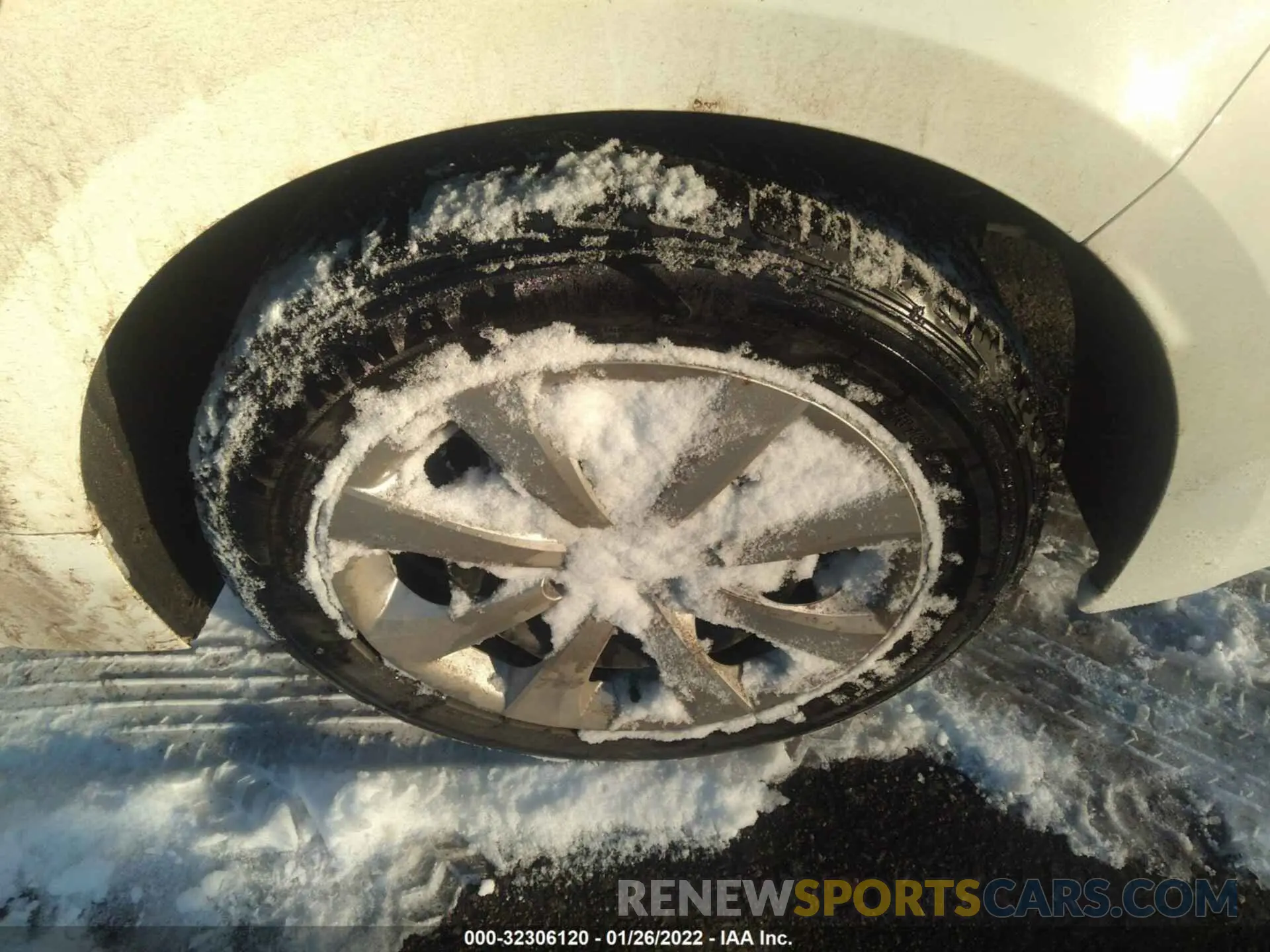 13 fotografías del automóvil dañado JTDEPRAE7LJ045077 TOYOTA COROLLA 2020