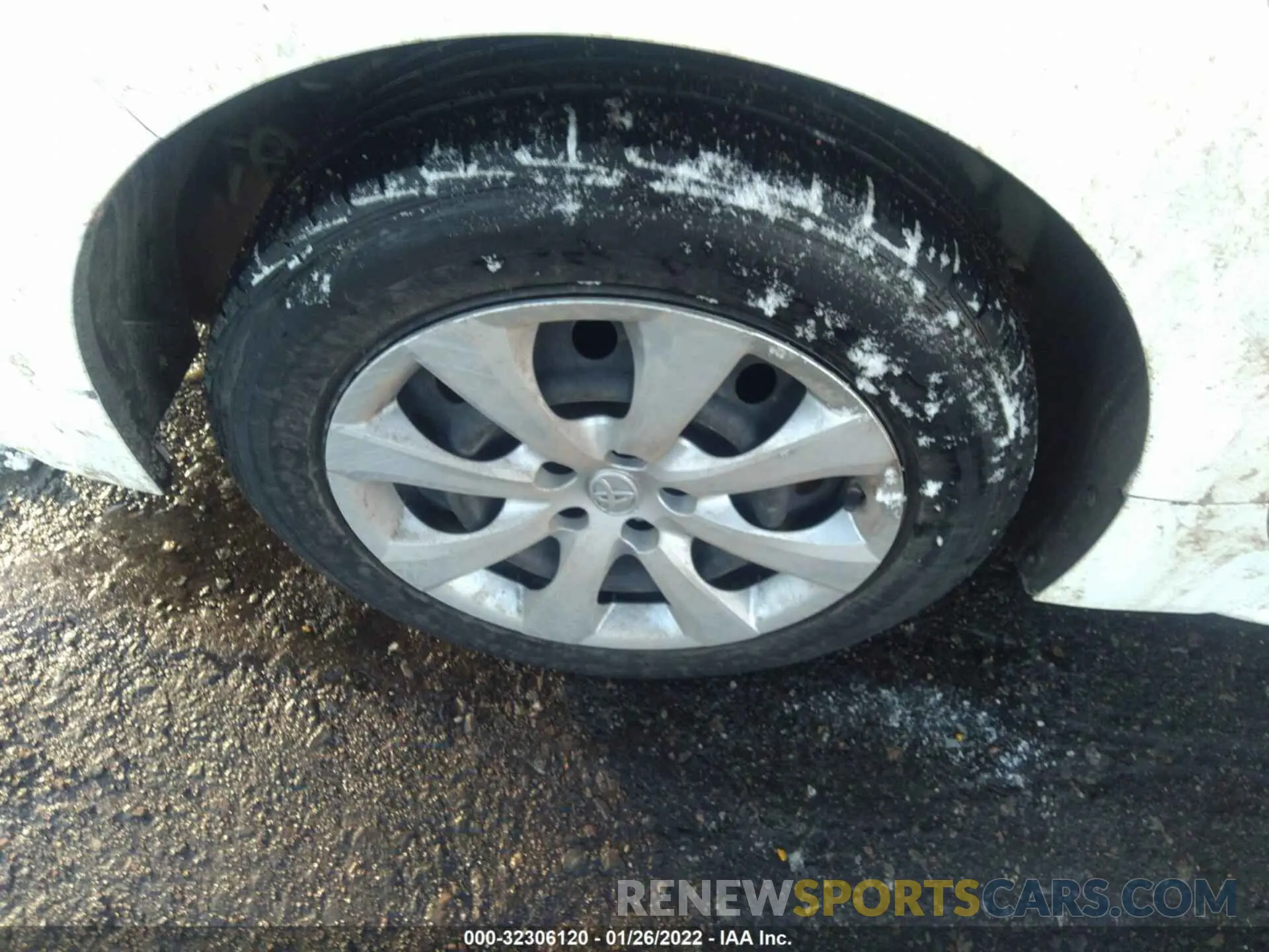 15 fotografías del automóvil dañado JTDEPRAE7LJ045077 TOYOTA COROLLA 2020