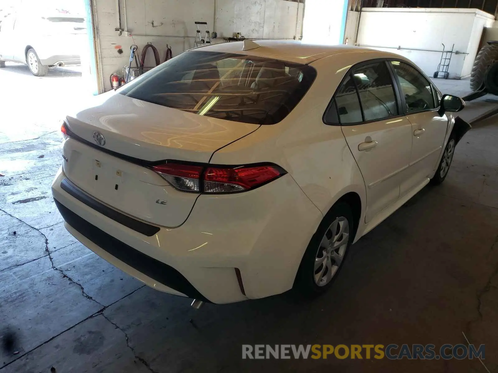 4 fotografías del automóvil dañado JTDEPRAE7LJ049243 TOYOTA COROLLA 2020