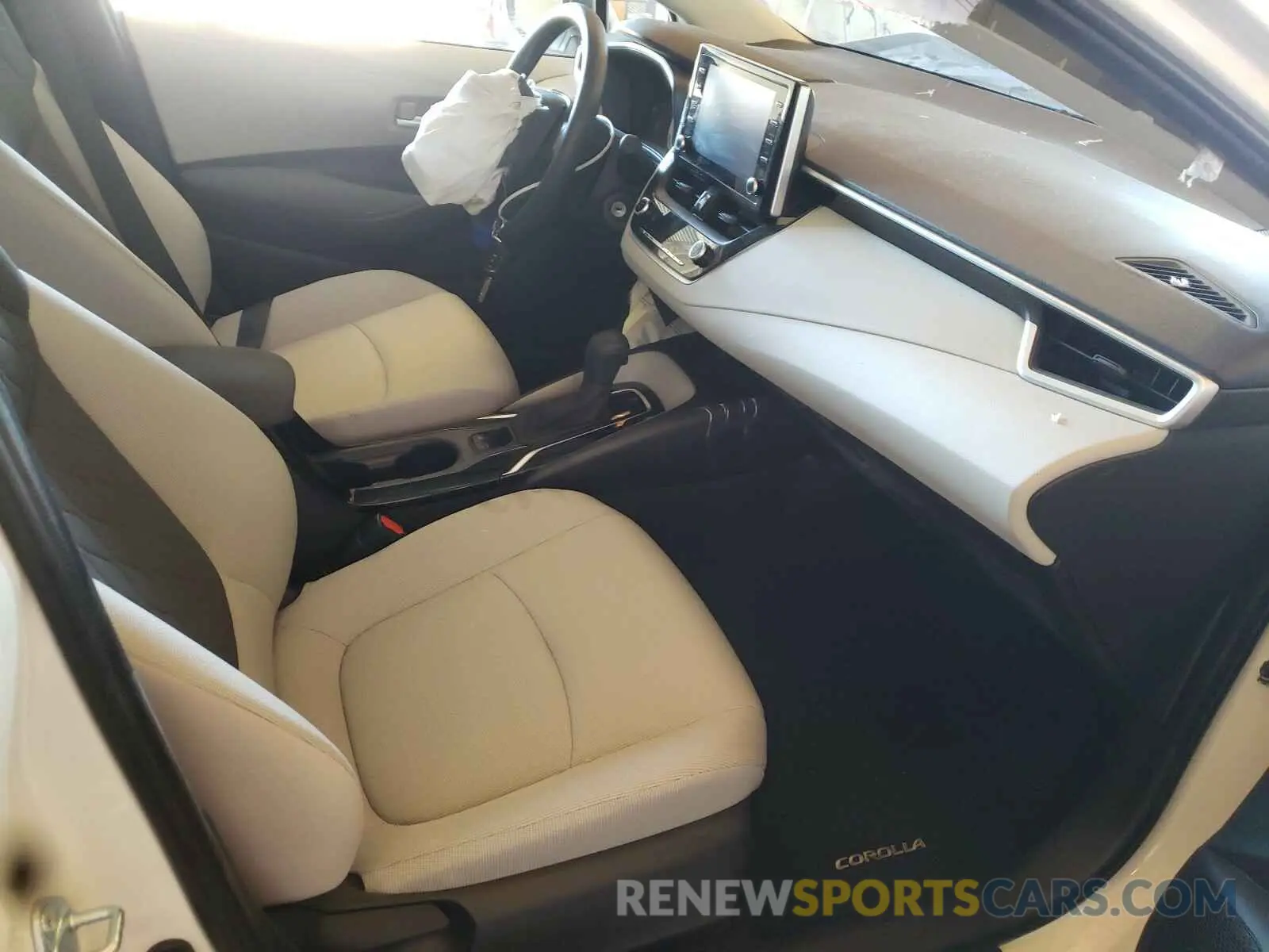 5 fotografías del automóvil dañado JTDEPRAE7LJ049243 TOYOTA COROLLA 2020