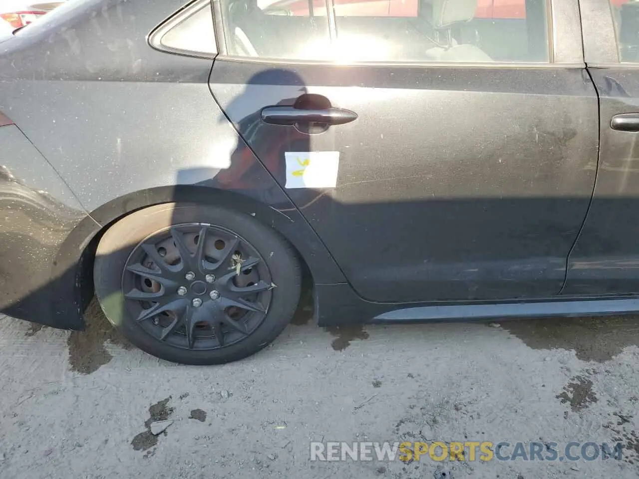 12 fotografías del automóvil dañado JTDEPRAE7LJ052627 TOYOTA COROLLA 2020