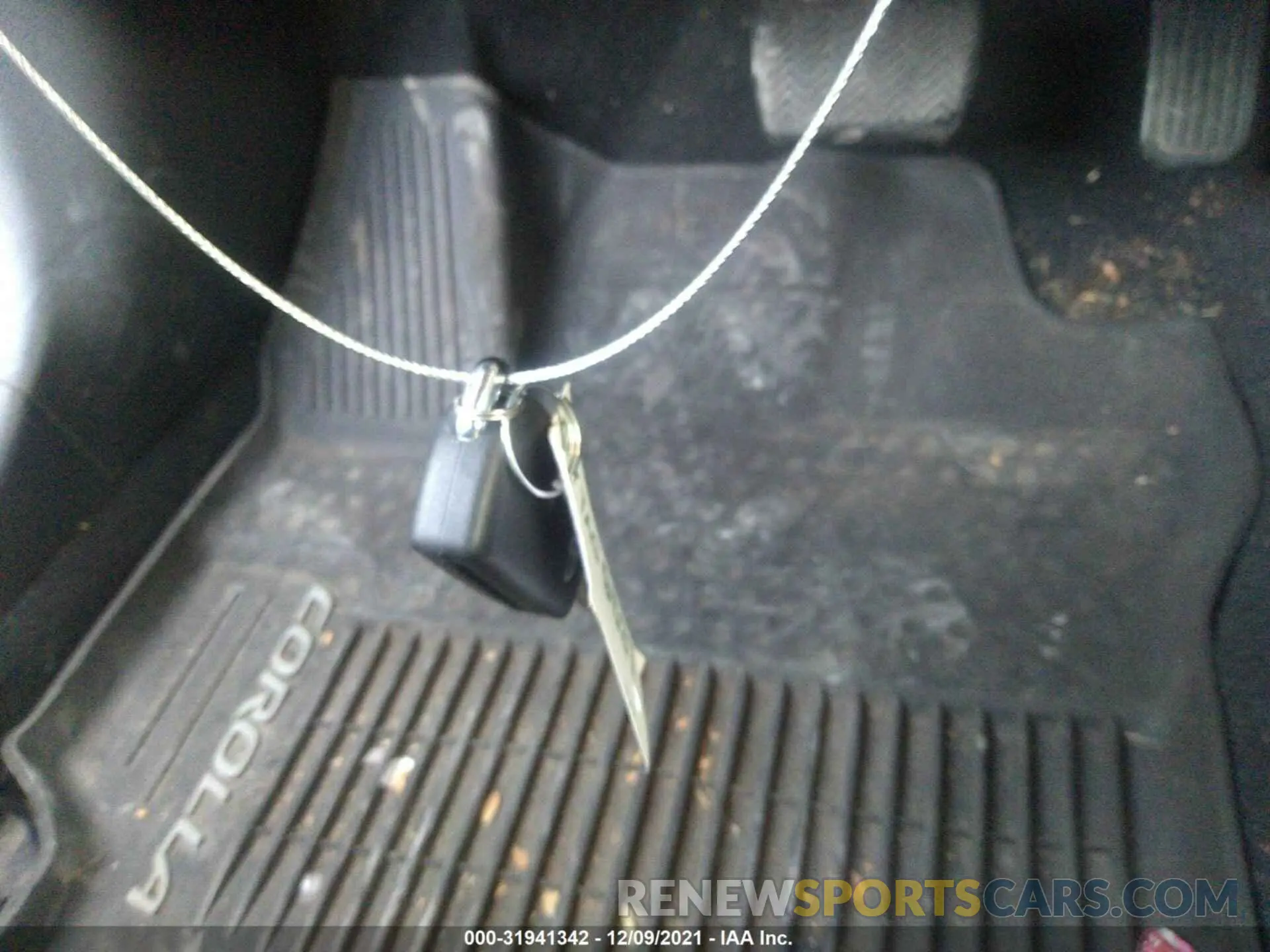 11 fotografías del automóvil dañado JTDEPRAE7LJ053048 TOYOTA COROLLA 2020