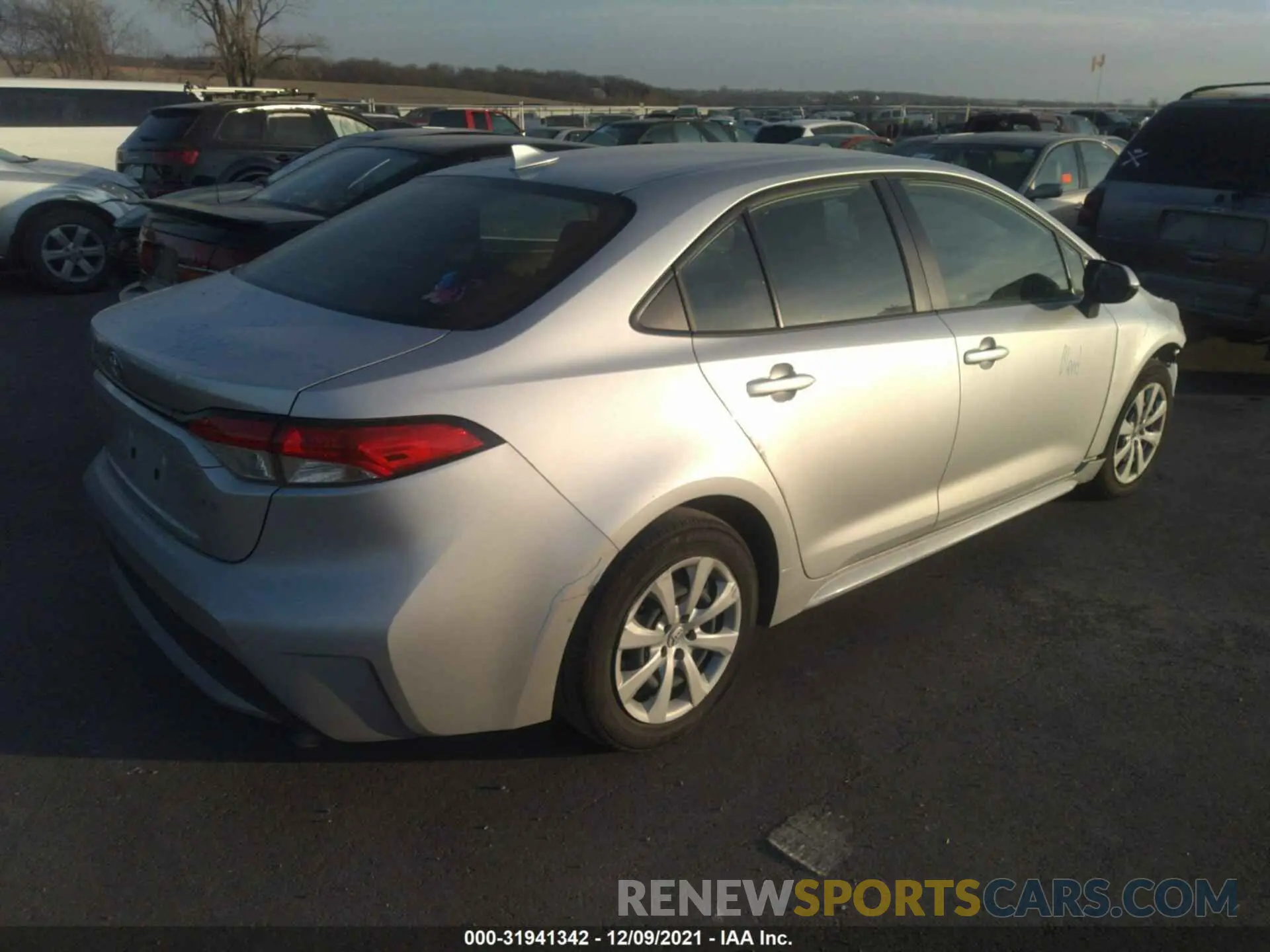 4 fotografías del automóvil dañado JTDEPRAE7LJ053048 TOYOTA COROLLA 2020