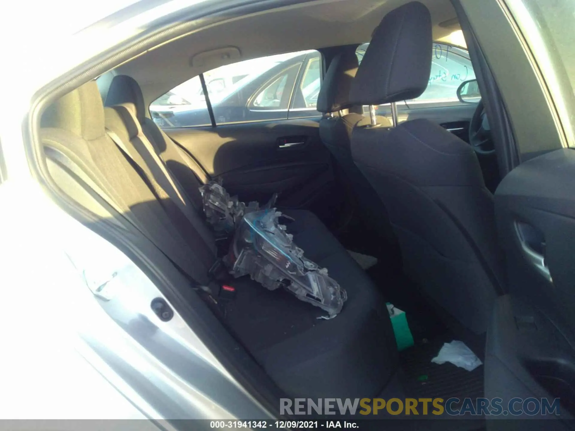 8 fotografías del automóvil dañado JTDEPRAE7LJ053048 TOYOTA COROLLA 2020