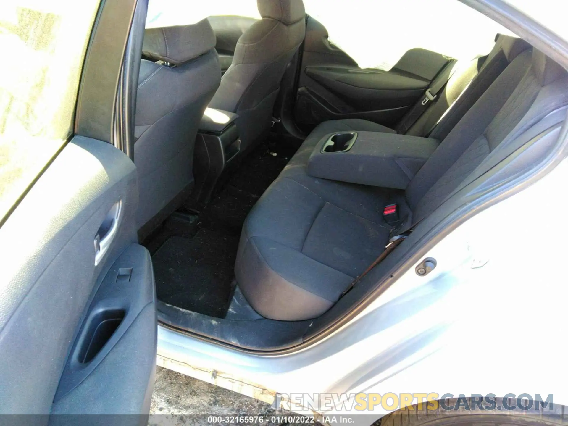 8 fotografías del automóvil dañado JTDEPRAE7LJ065152 TOYOTA COROLLA 2020