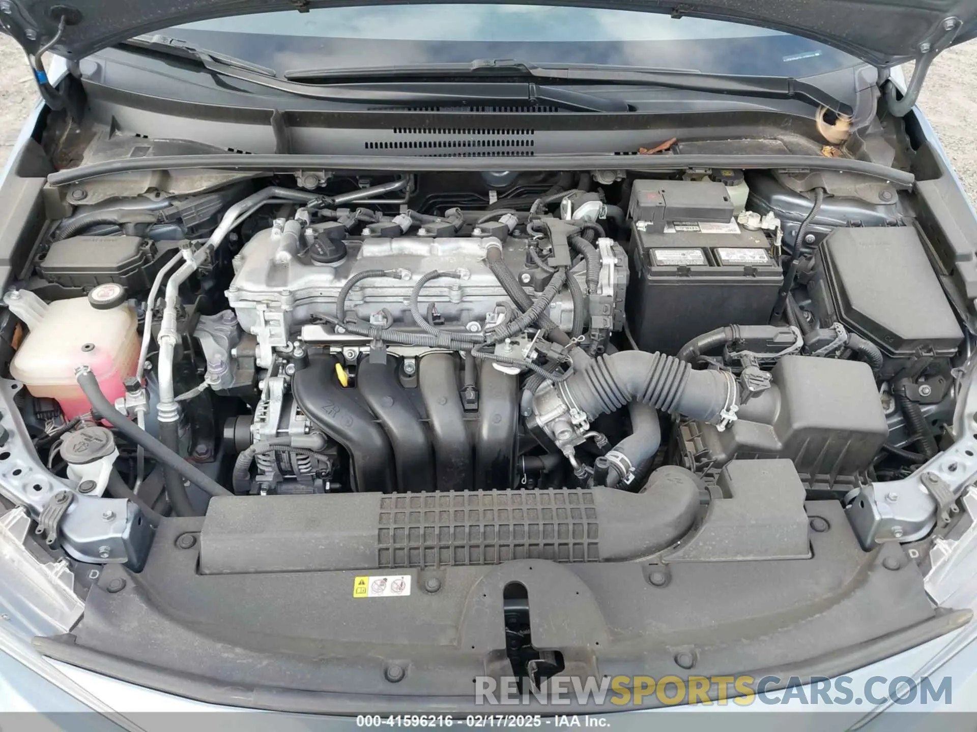 10 fotografías del automóvil dañado JTDEPRAE7LJ075924 TOYOTA COROLLA 2020
