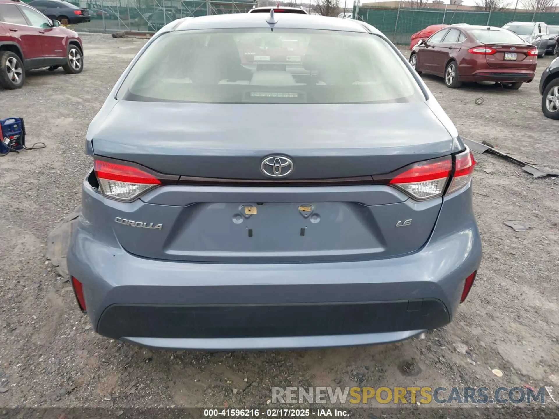 16 fotografías del automóvil dañado JTDEPRAE7LJ075924 TOYOTA COROLLA 2020