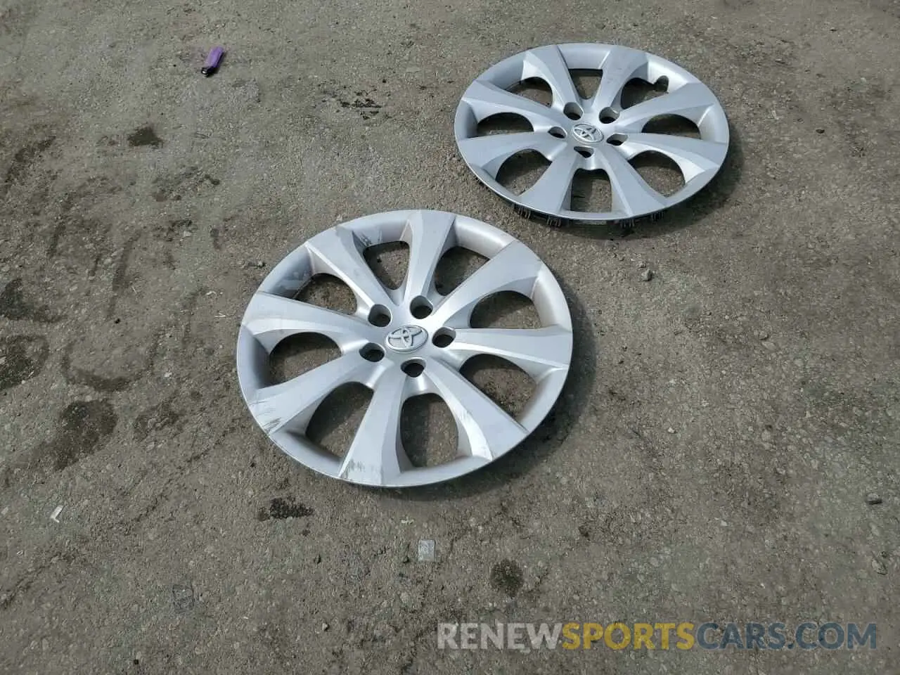 12 fotografías del automóvil dañado JTDEPRAE7LJ078662 TOYOTA COROLLA 2020