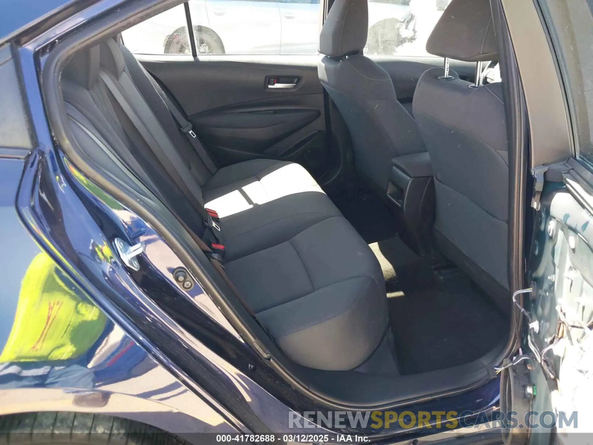8 fotografías del automóvil dañado JTDEPRAE7LJ106671 TOYOTA COROLLA 2020