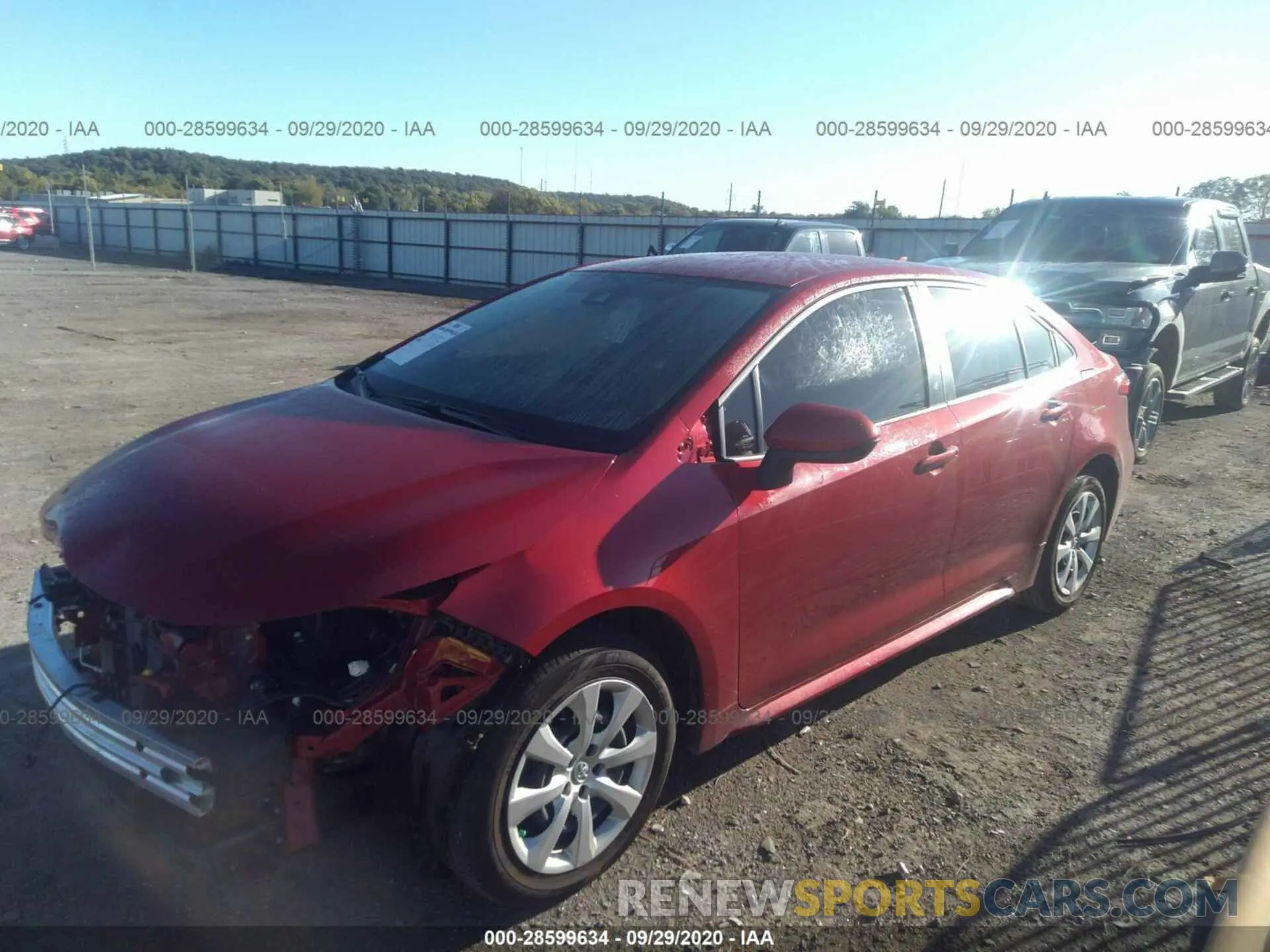 2 fotografías del automóvil dañado JTDEPRAE7LJ110266 TOYOTA COROLLA 2020
