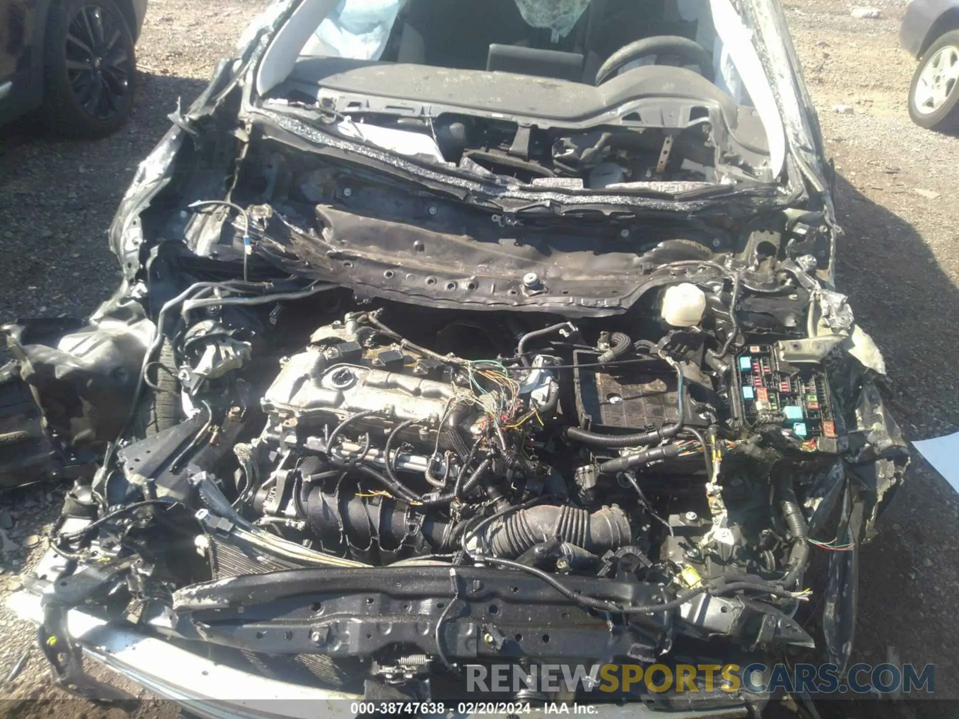 10 fotografías del automóvil dañado JTDEPRAE7LJ113846 TOYOTA COROLLA 2020