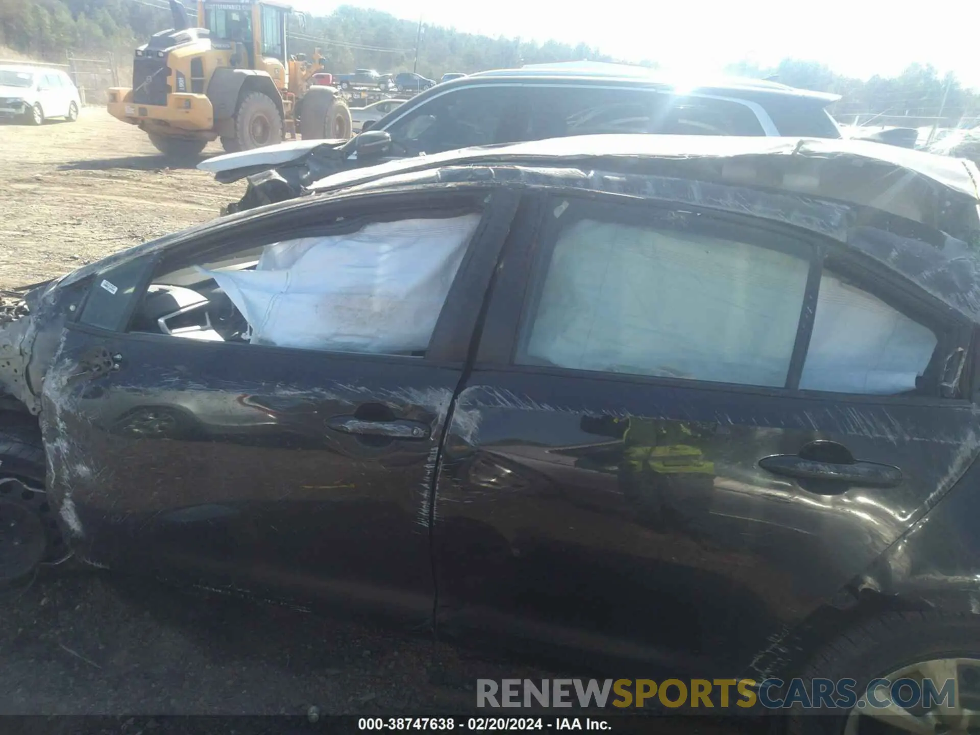 14 fotografías del automóvil dañado JTDEPRAE7LJ113846 TOYOTA COROLLA 2020