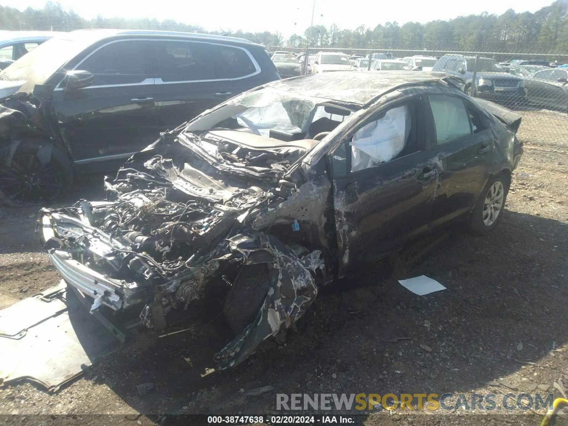 2 fotografías del automóvil dañado JTDEPRAE7LJ113846 TOYOTA COROLLA 2020