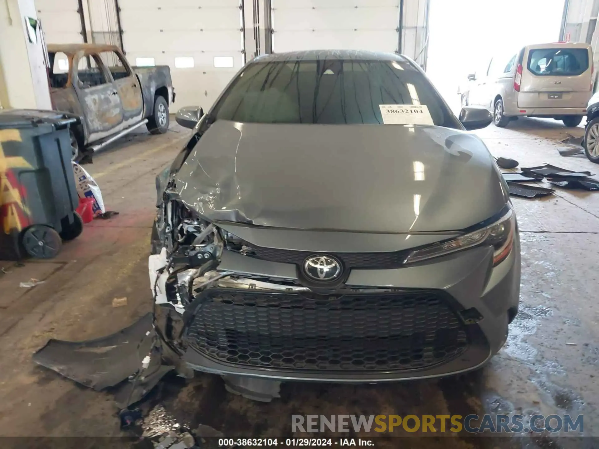 12 fotografías del automóvil dañado JTDEPRAE7LJ114270 TOYOTA COROLLA 2020