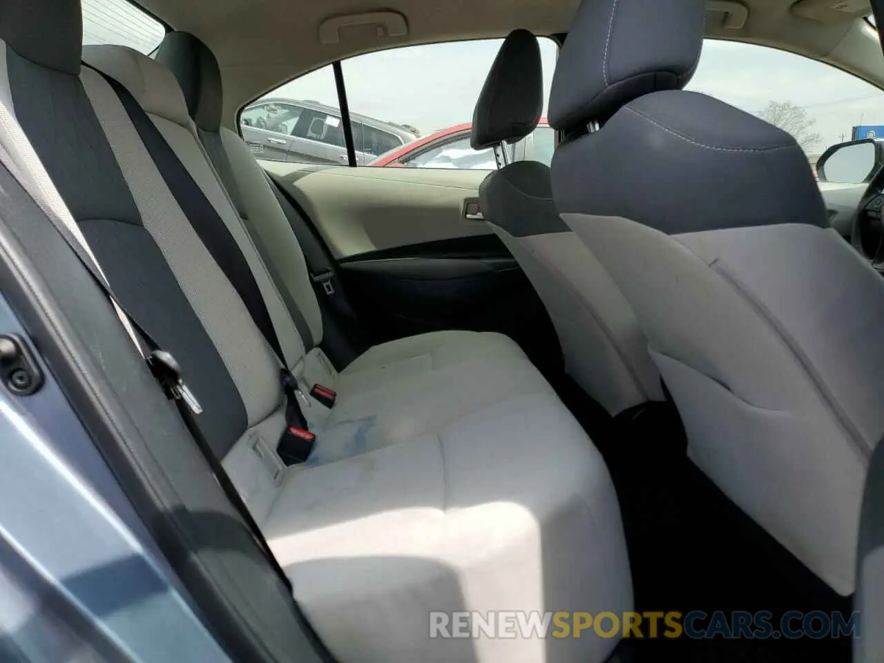10 fotografías del automóvil dañado JTDEPRAE8LJ002240 TOYOTA COROLLA 2020