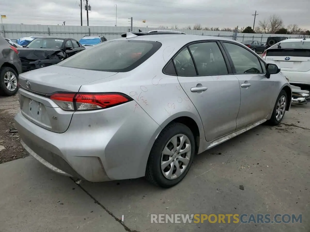 3 fotografías del automóvil dañado JTDEPRAE8LJ035271 TOYOTA COROLLA 2020