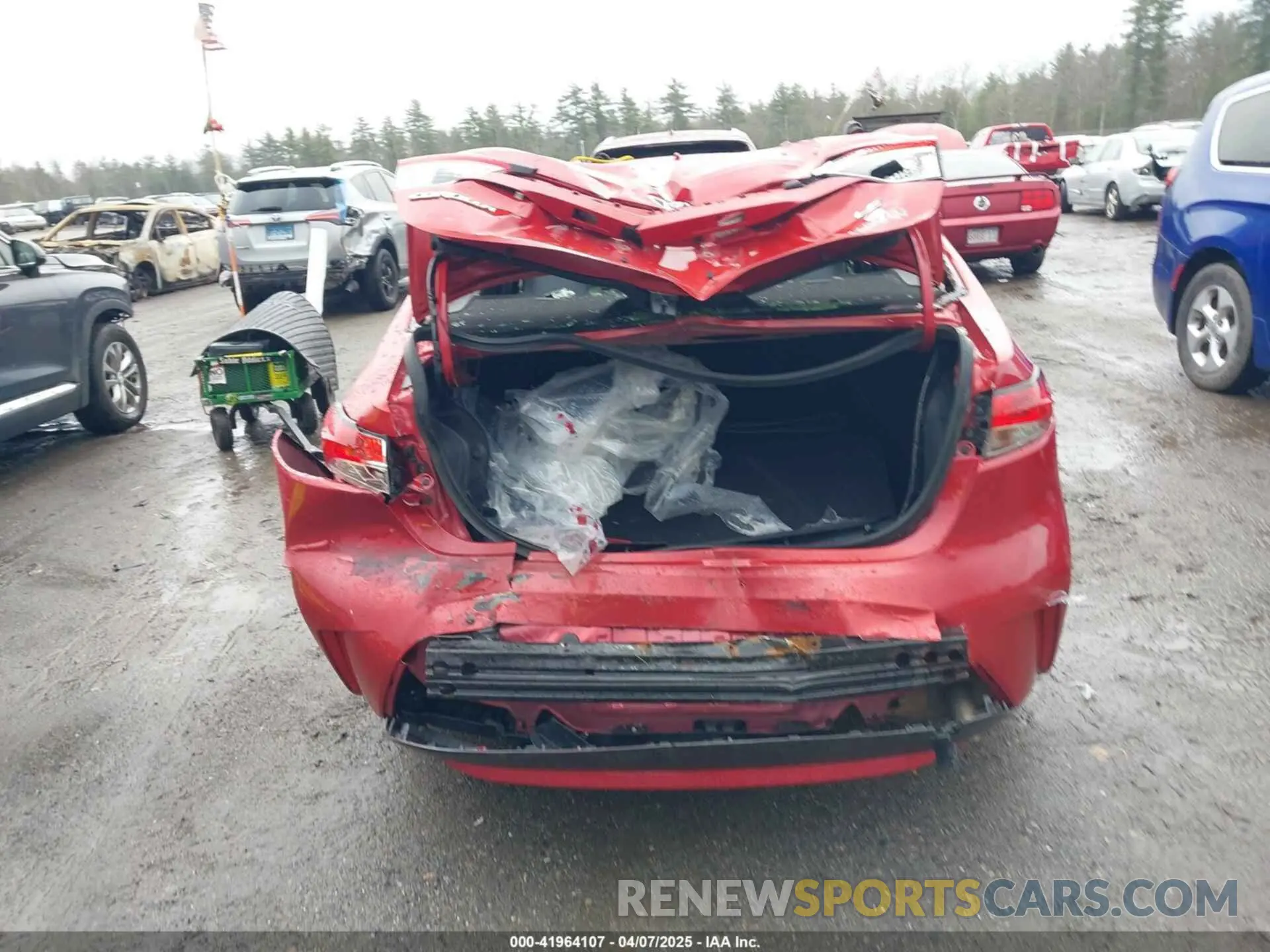 17 fotografías del automóvil dañado JTDEPRAE8LJ046223 TOYOTA COROLLA 2020