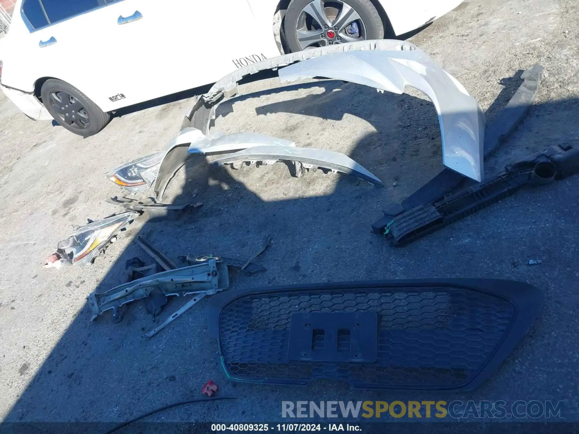 12 fotografías del automóvil dañado JTDEPRAE8LJ059196 TOYOTA COROLLA 2020