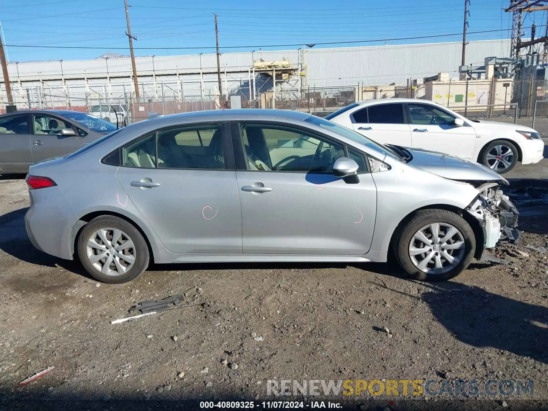 14 fotografías del automóvil dañado JTDEPRAE8LJ059196 TOYOTA COROLLA 2020