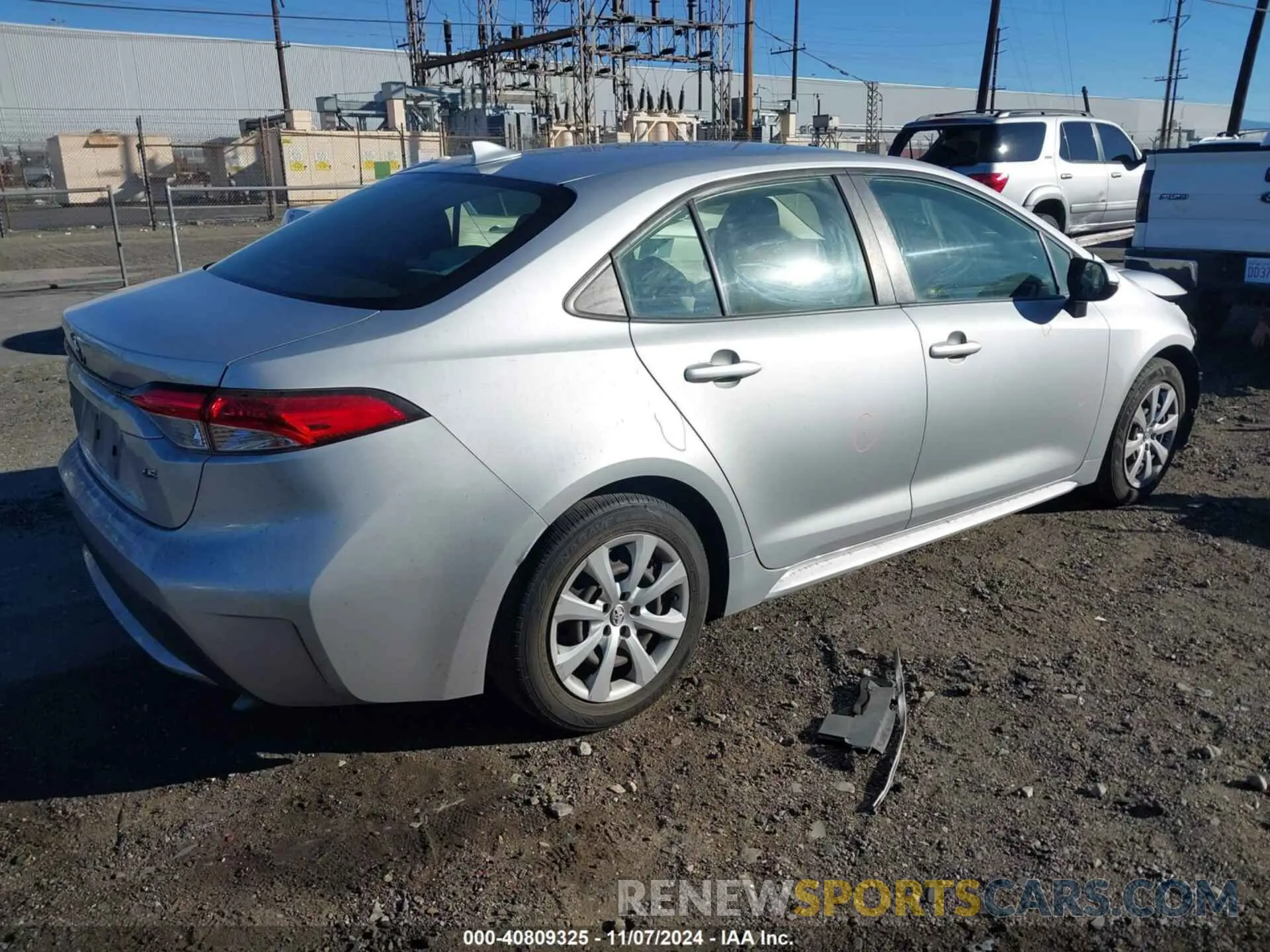 4 fotografías del automóvil dañado JTDEPRAE8LJ059196 TOYOTA COROLLA 2020