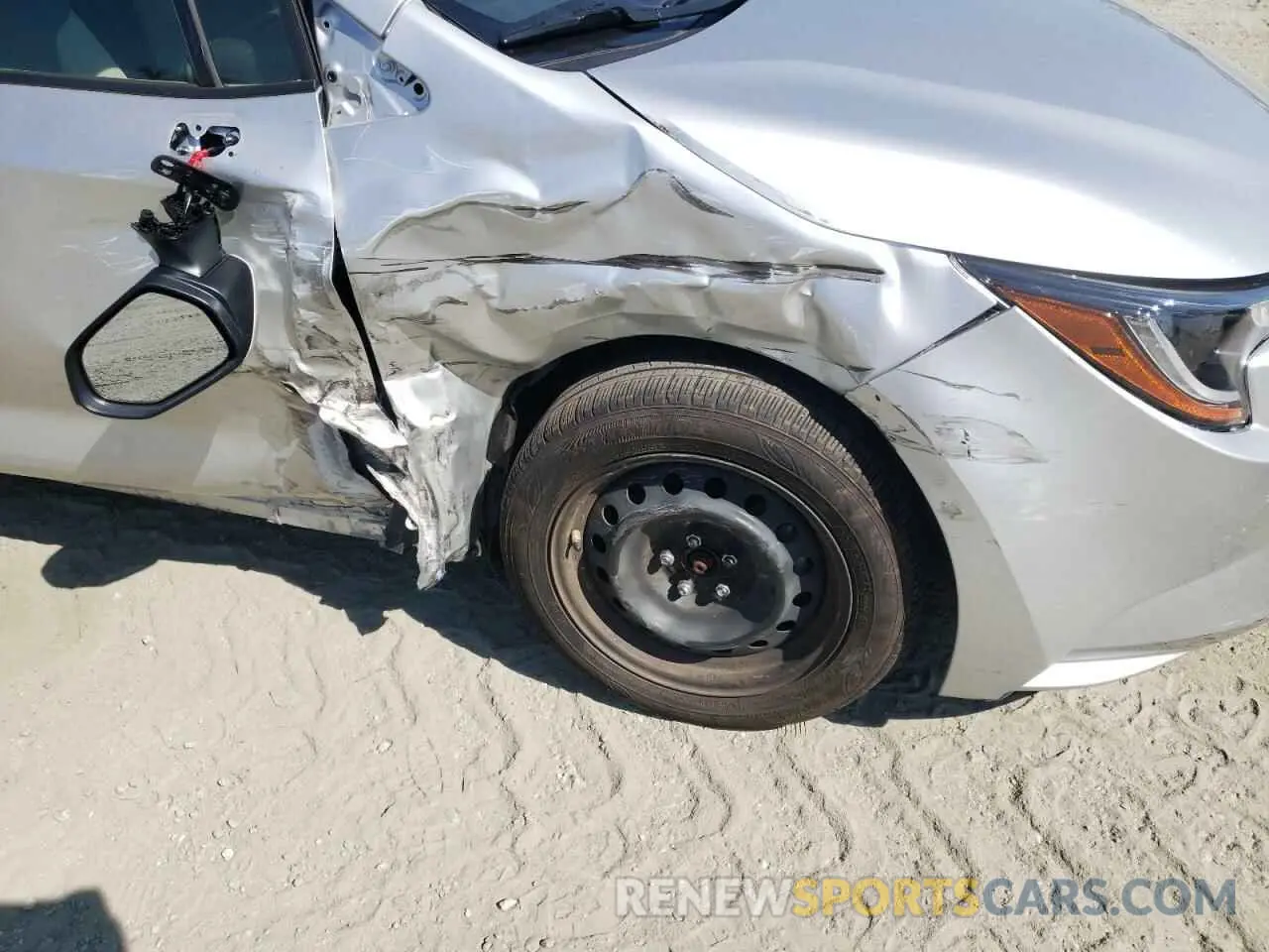 9 fotografías del automóvil dañado JTDEPRAE8LJ067783 TOYOTA COROLLA 2020