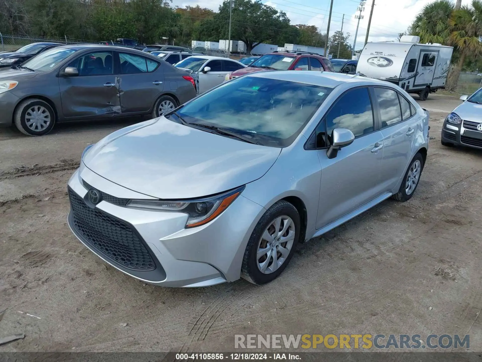 2 fotografías del automóvil dañado JTDEPRAE8LJ073566 TOYOTA COROLLA 2020