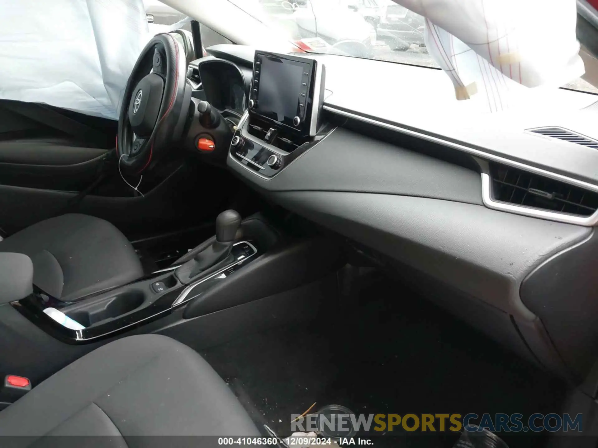 5 fotografías del automóvil dañado JTDEPRAE8LJ089380 TOYOTA COROLLA 2020