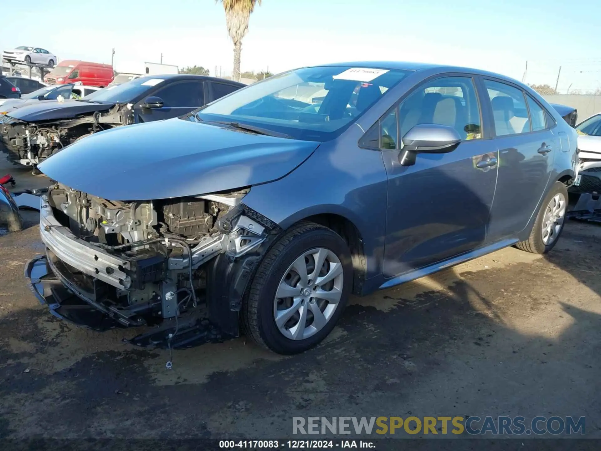 2 fotografías del automóvil dañado JTDEPRAE8LJ090318 TOYOTA COROLLA 2020