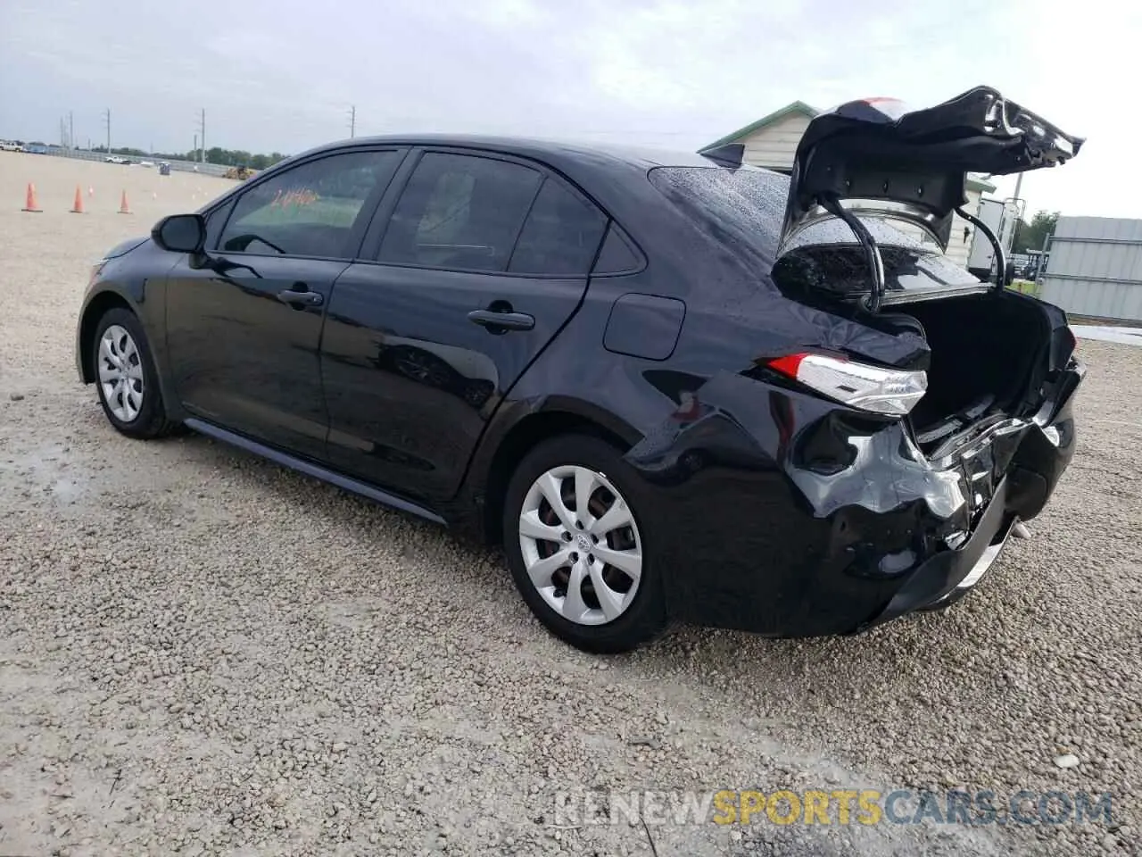 2 fotografías del automóvil dañado JTDEPRAE8LJ098404 TOYOTA COROLLA 2020
