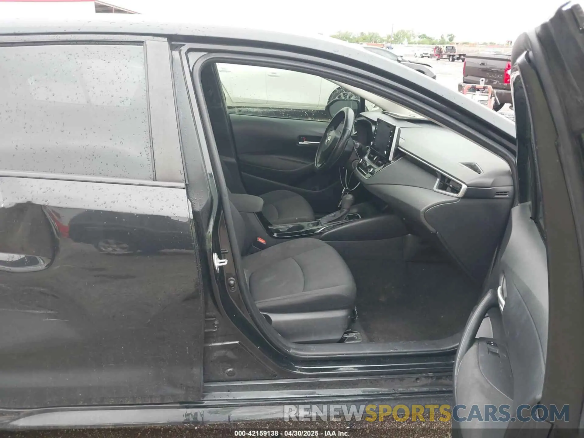 5 fotografías del automóvil dañado JTDEPRAE8LJ106422 TOYOTA COROLLA 2020