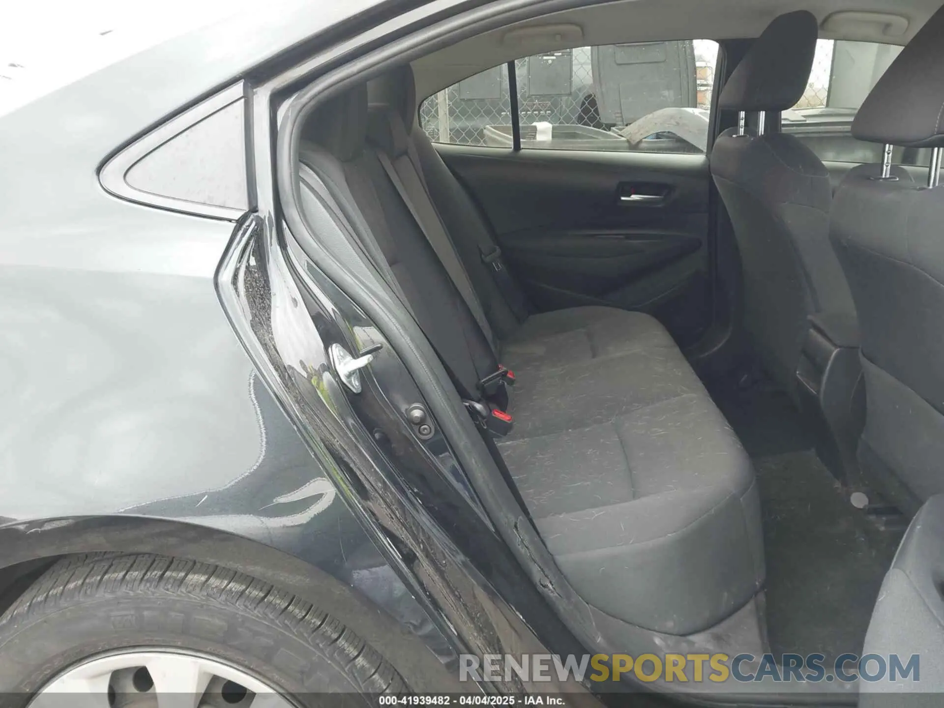 8 fotografías del automóvil dañado JTDEPRAE9LJ041919 TOYOTA COROLLA 2020