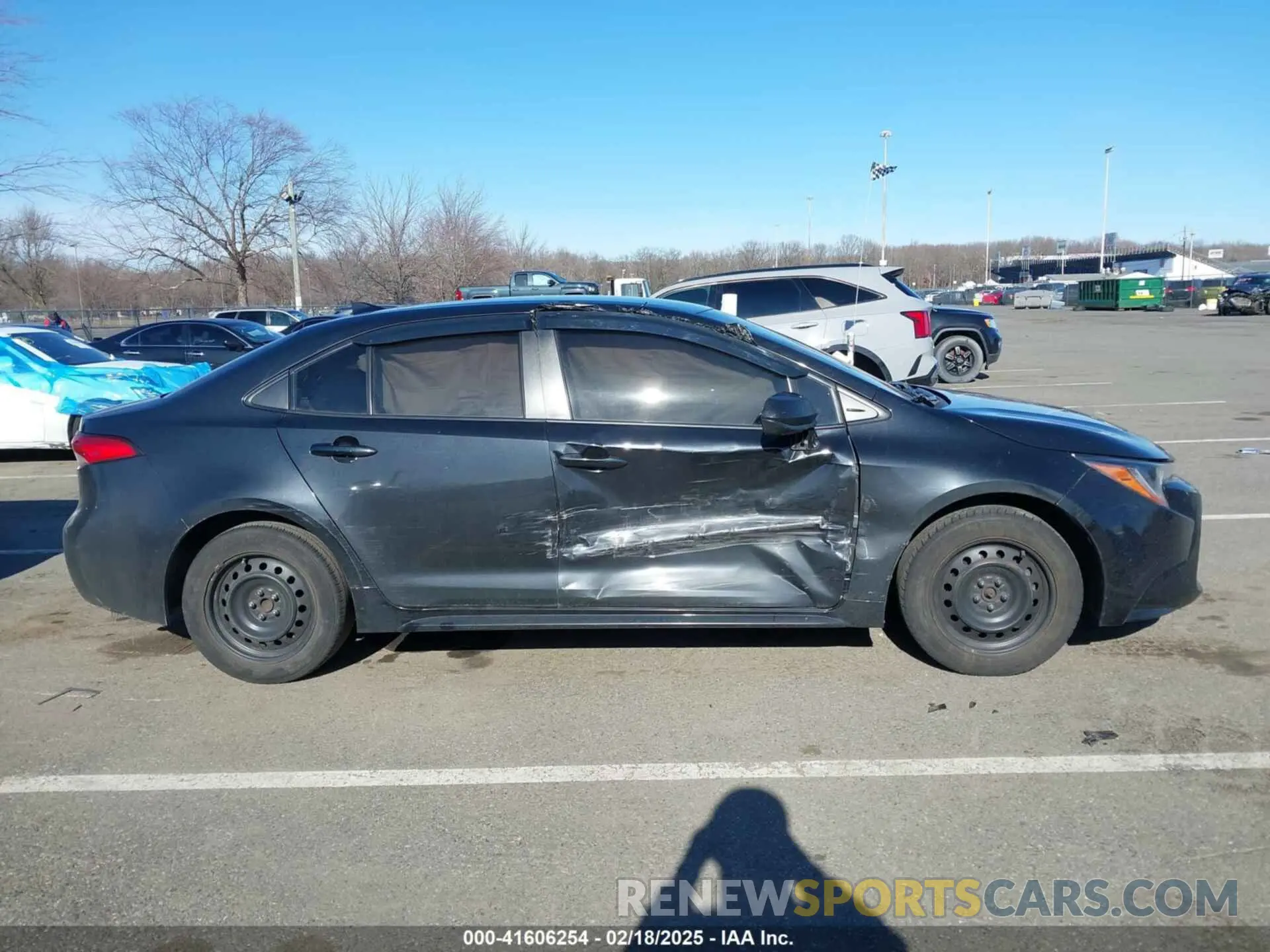 13 fotografías del automóvil dañado JTDEPRAE9LJ042357 TOYOTA COROLLA 2020