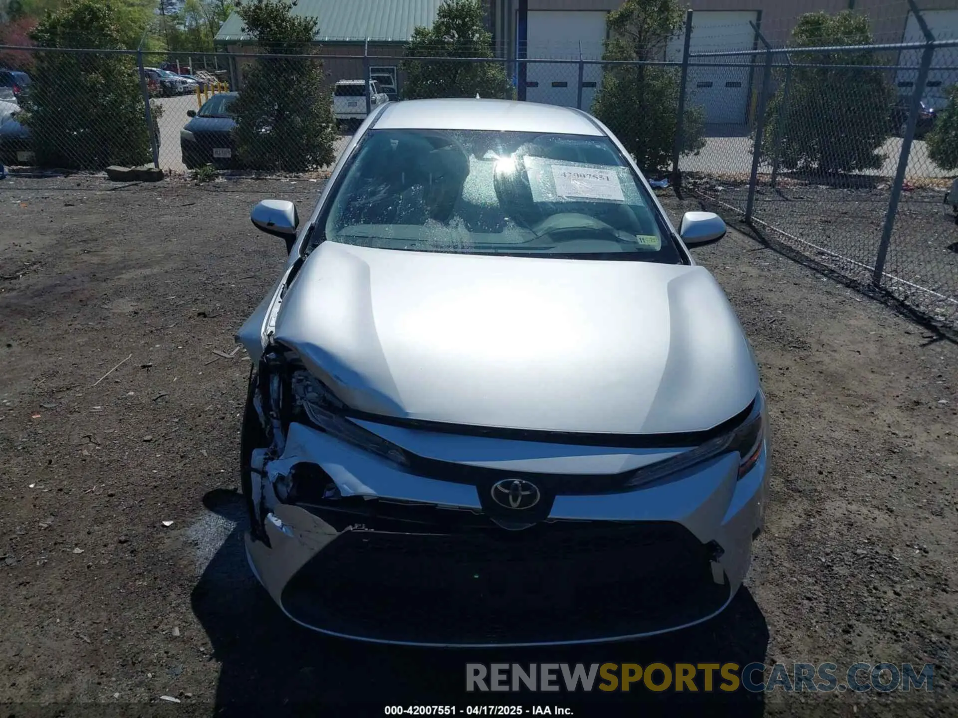 12 fotografías del automóvil dañado JTDEPRAE9LJ078792 TOYOTA COROLLA 2020