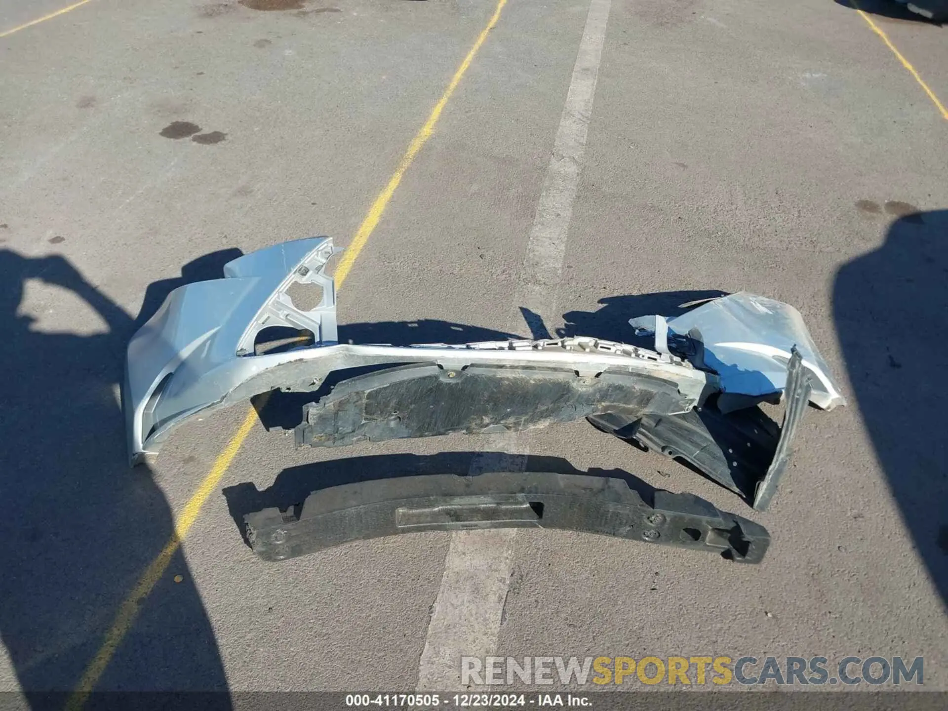 12 fotografías del automóvil dañado JTDEPRAE9LJ081188 TOYOTA COROLLA 2020