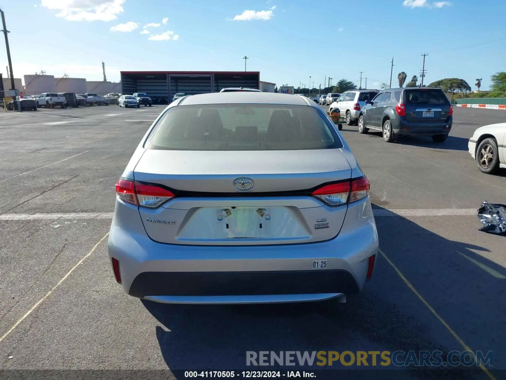 17 fotografías del automóvil dañado JTDEPRAE9LJ081188 TOYOTA COROLLA 2020