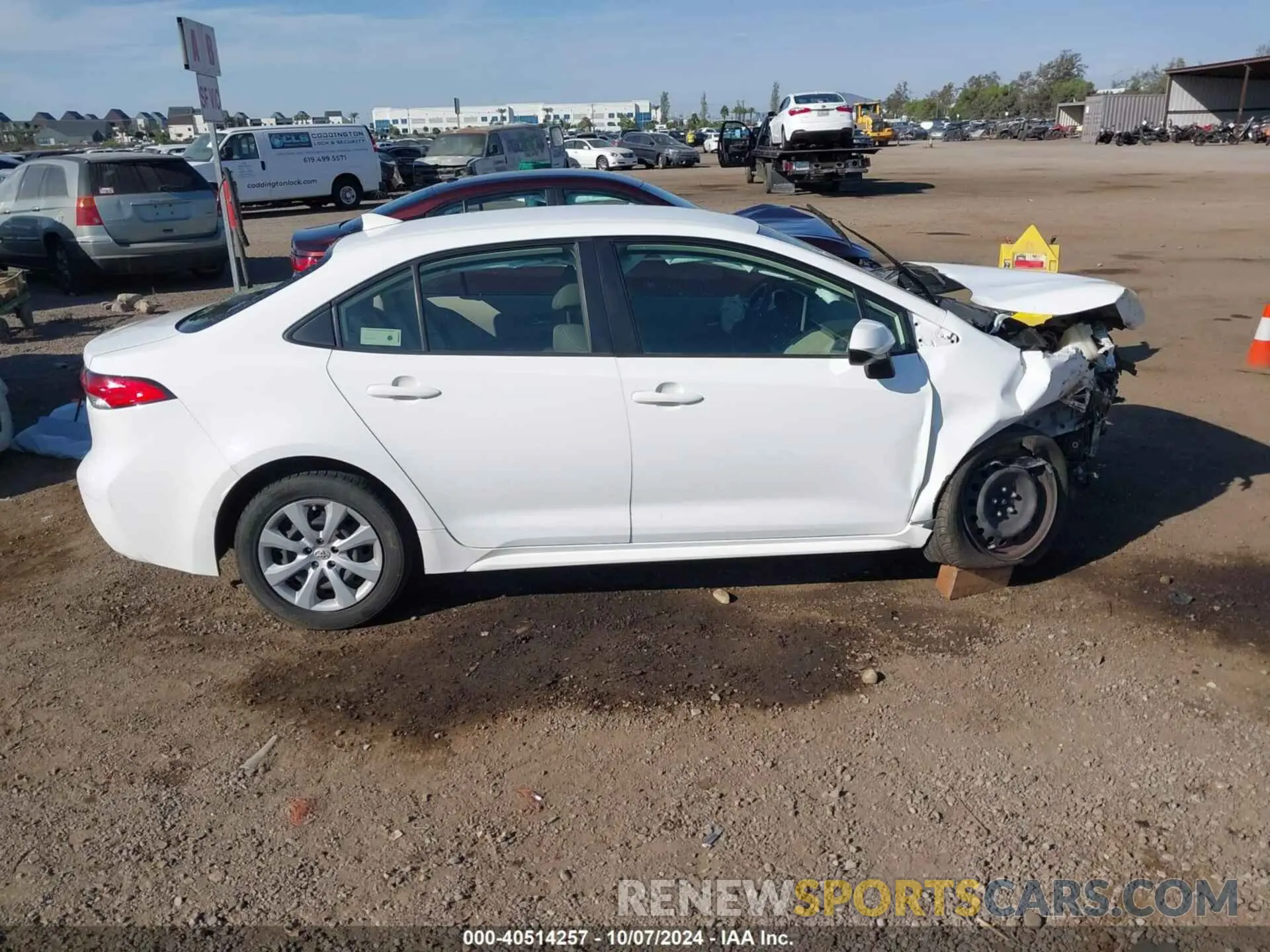 14 fotografías del automóvil dañado JTDEPRAE9LJ110804 TOYOTA COROLLA 2020