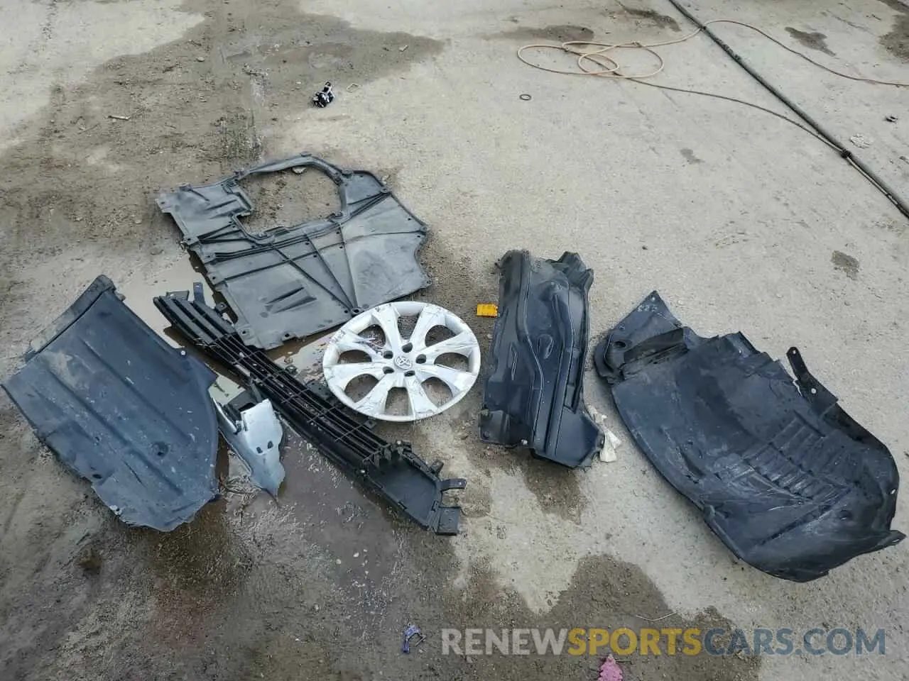 12 fotografías del automóvil dañado JTDEPRAEXLJ018486 TOYOTA COROLLA 2020