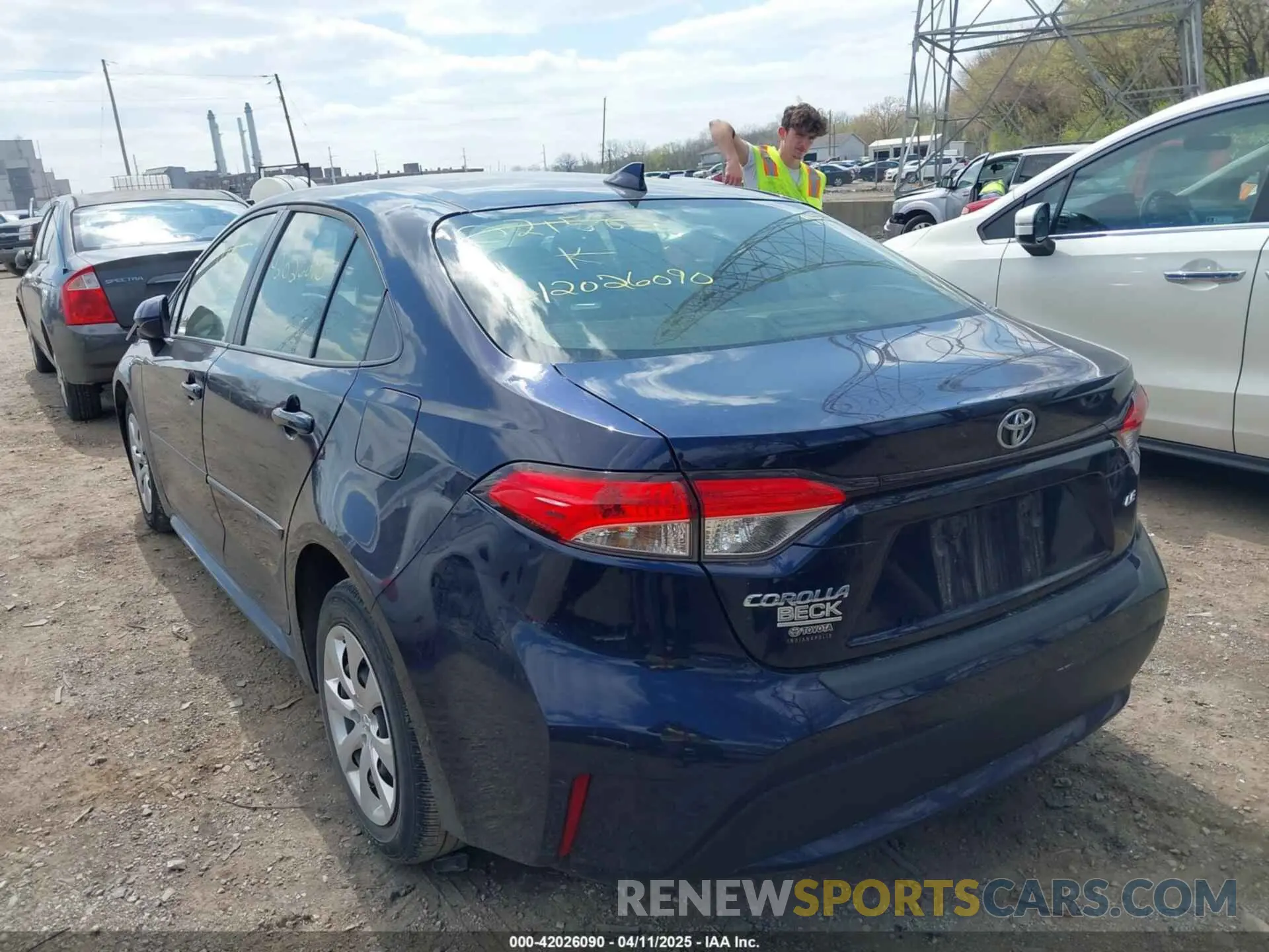 3 fotografías del automóvil dañado JTDEPRAEXLJ021582 TOYOTA COROLLA 2020