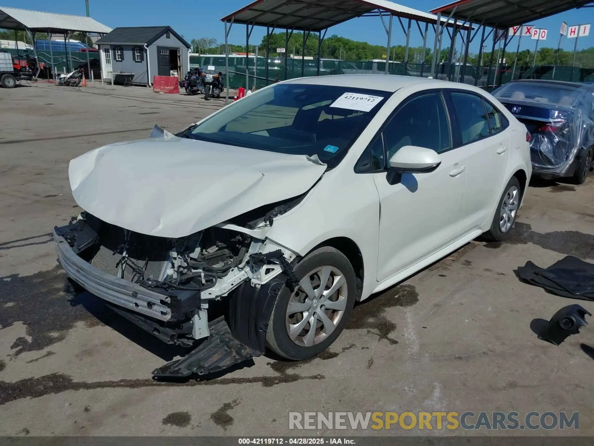 2 fotografías del automóvil dañado JTDEPRAEXLJ022781 TOYOTA COROLLA 2020