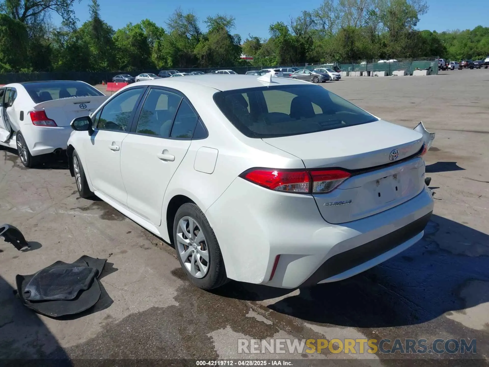3 fotografías del automóvil dañado JTDEPRAEXLJ022781 TOYOTA COROLLA 2020