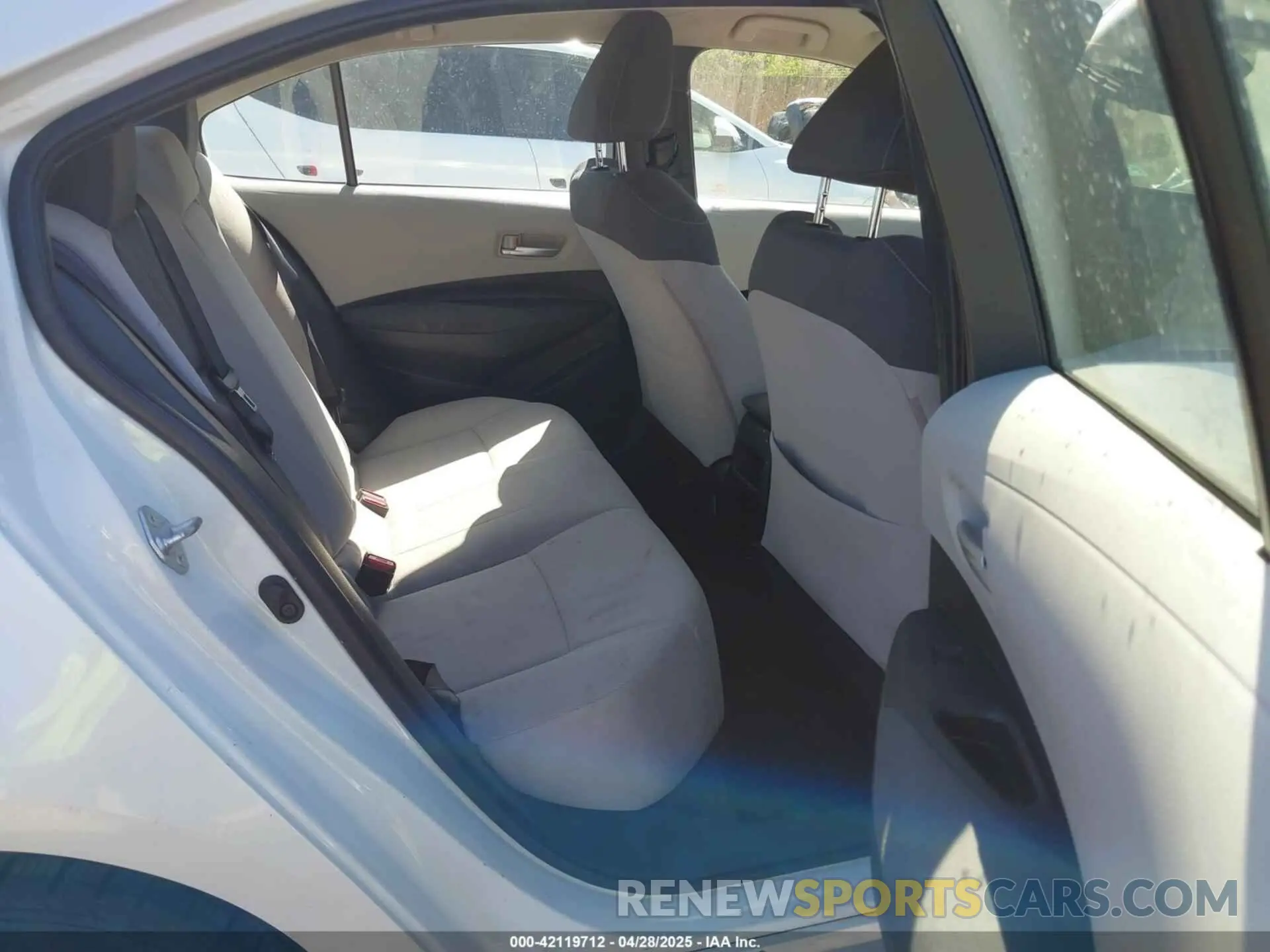 8 fotografías del automóvil dañado JTDEPRAEXLJ022781 TOYOTA COROLLA 2020