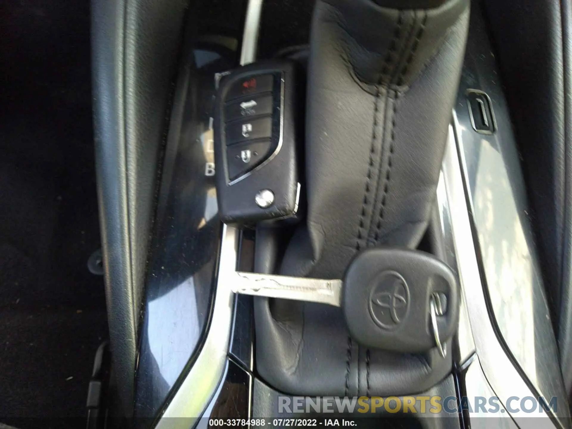 11 fotografías del automóvil dañado JTDEPRAEXLJ024563 TOYOTA COROLLA 2020